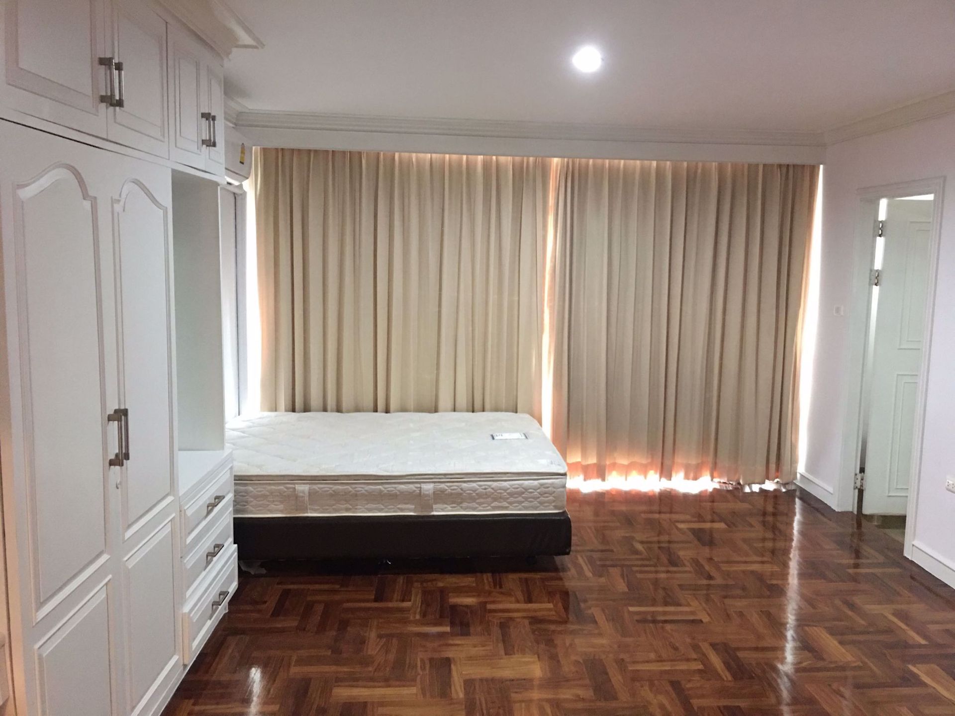 Condominium in , Krung Thep Maha Nakhon 12214440