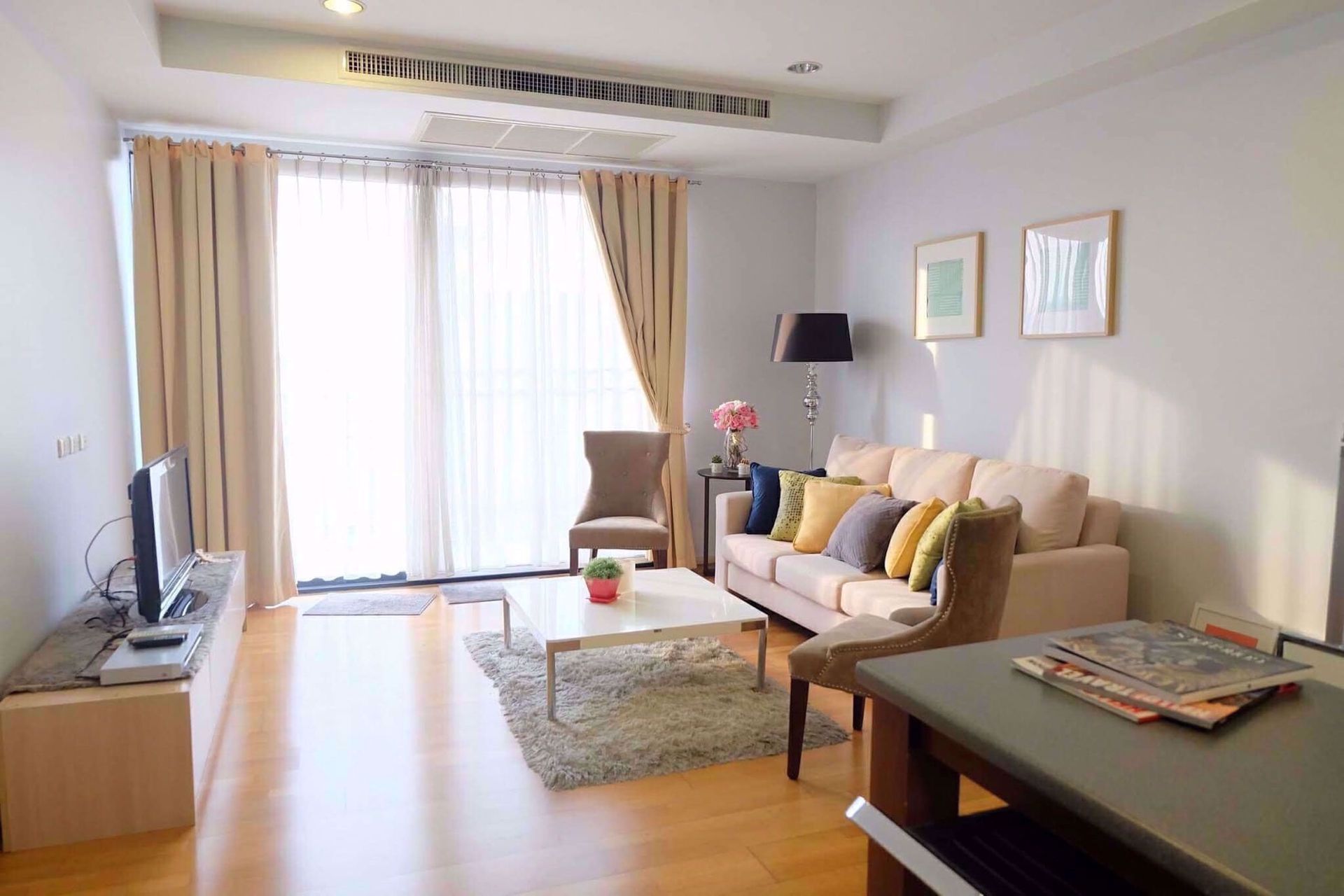 Condominium in Ban Na Lied, Krung Thep Maha Nakhon 12214466