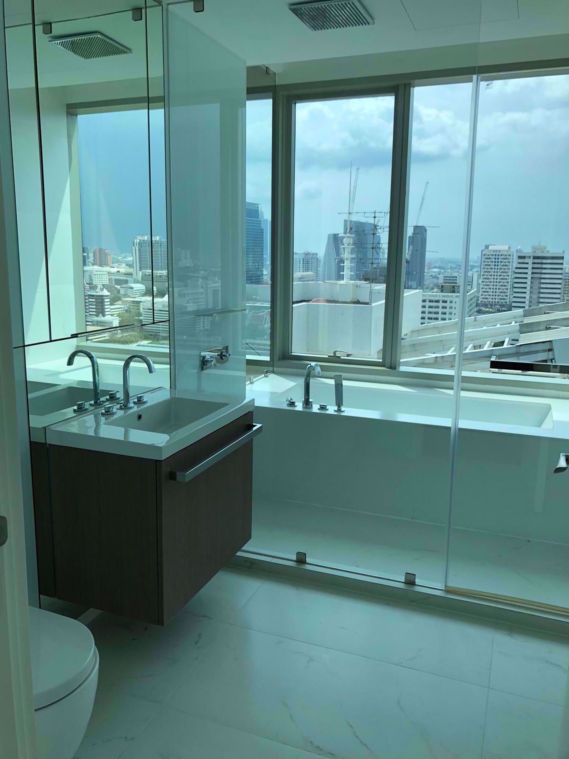 Condominio en , กรุงเทพมหานคร 12214541