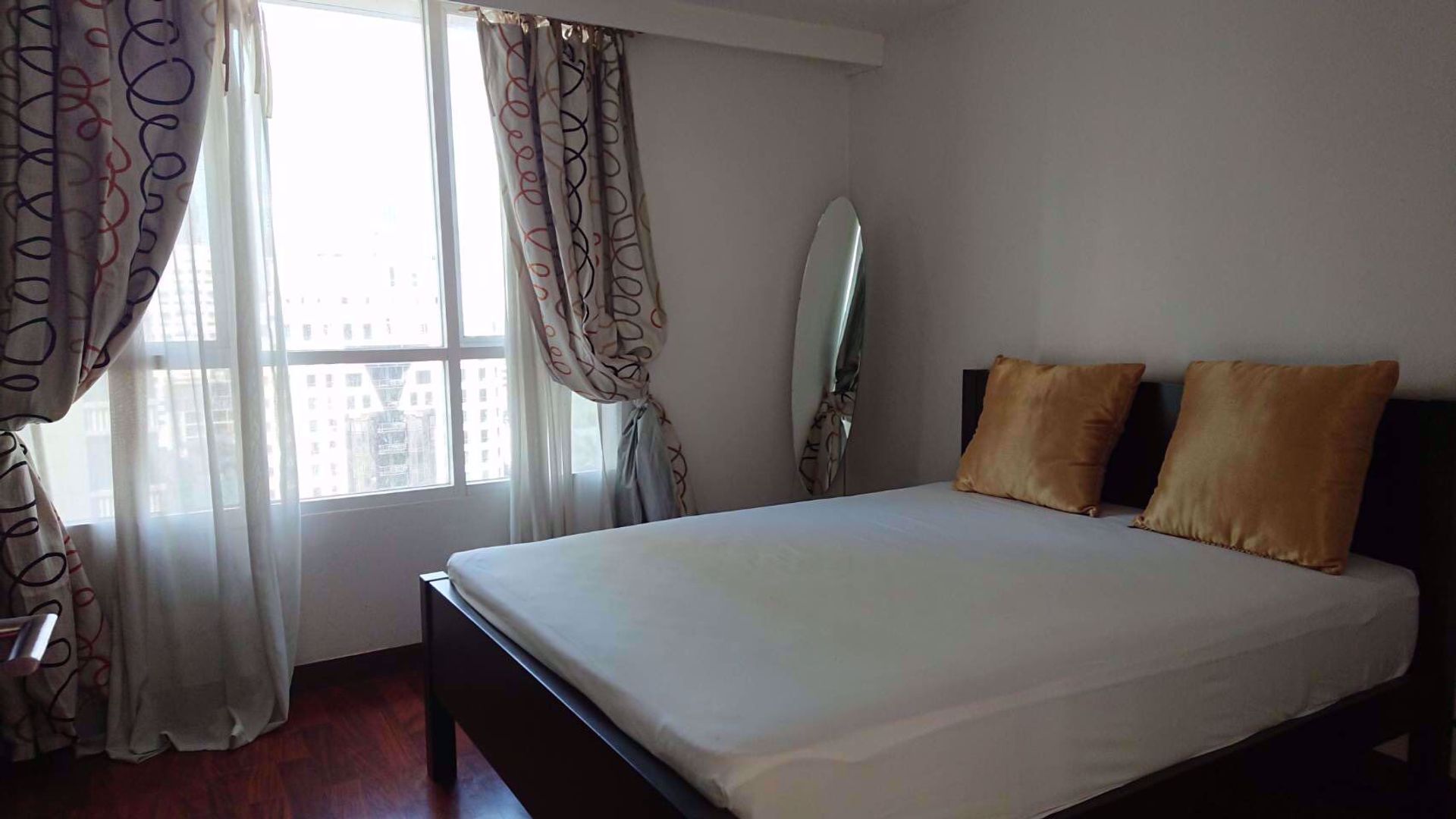 Condominium dans Pathum Wan, Krung Thep Maha Nakhon 12214544