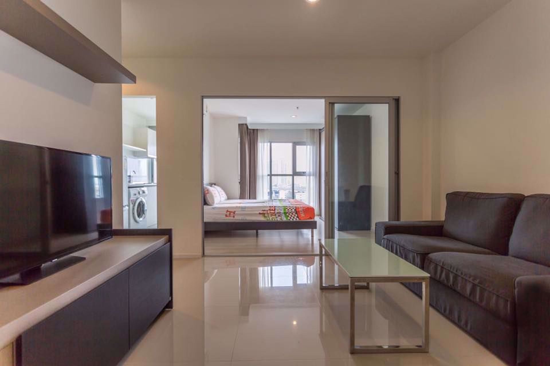 Condominium in Phra Khanong, Krung Thep Maha Nakhon 12214575