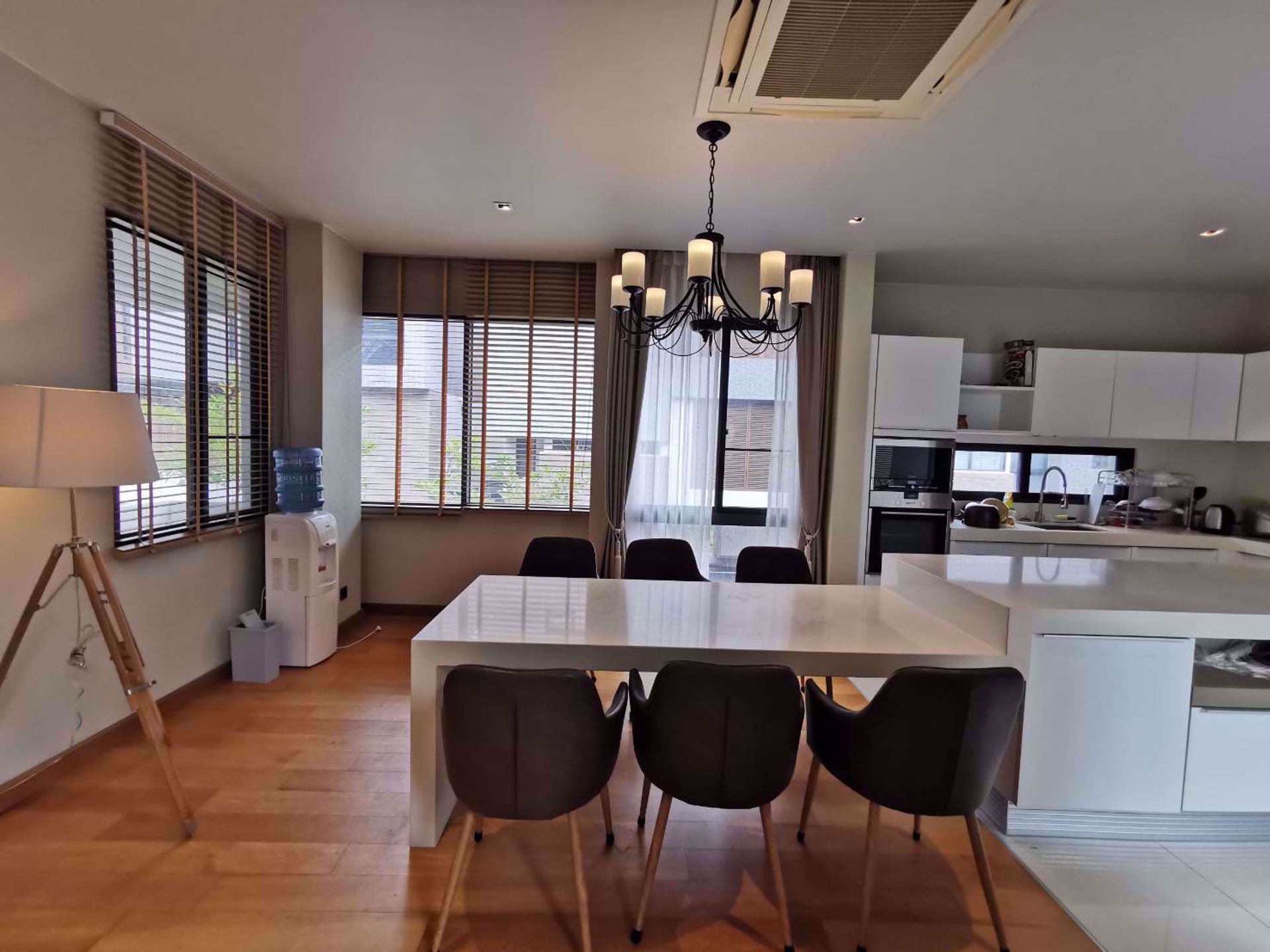 Condominium in Huai Khwang, Krung Thep Maha Nakhon 12214580