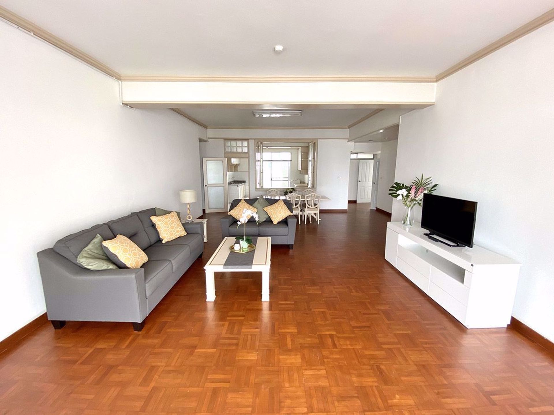 Condominium in Watthana, Krung Thep Maha Nakhon 12214605