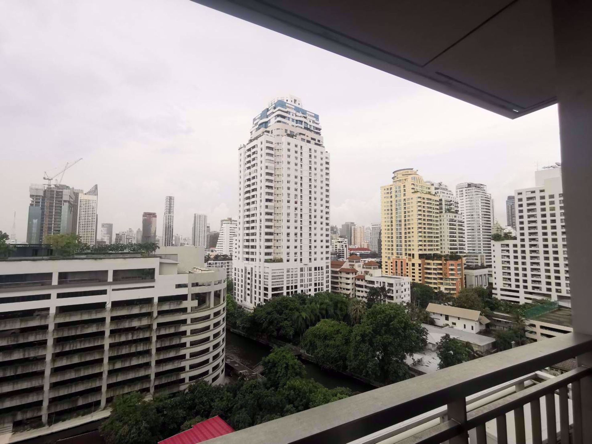 Condominio nel , Krung Thep Maha Nakhon 12214611