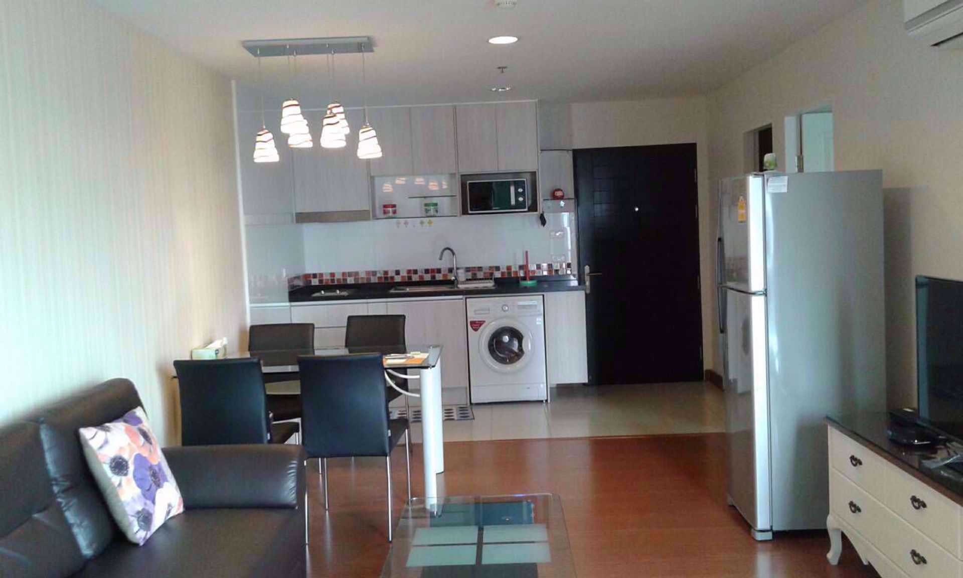 Condominium in Ban Na Song, Krung Thep Maha Nakhon 12214645