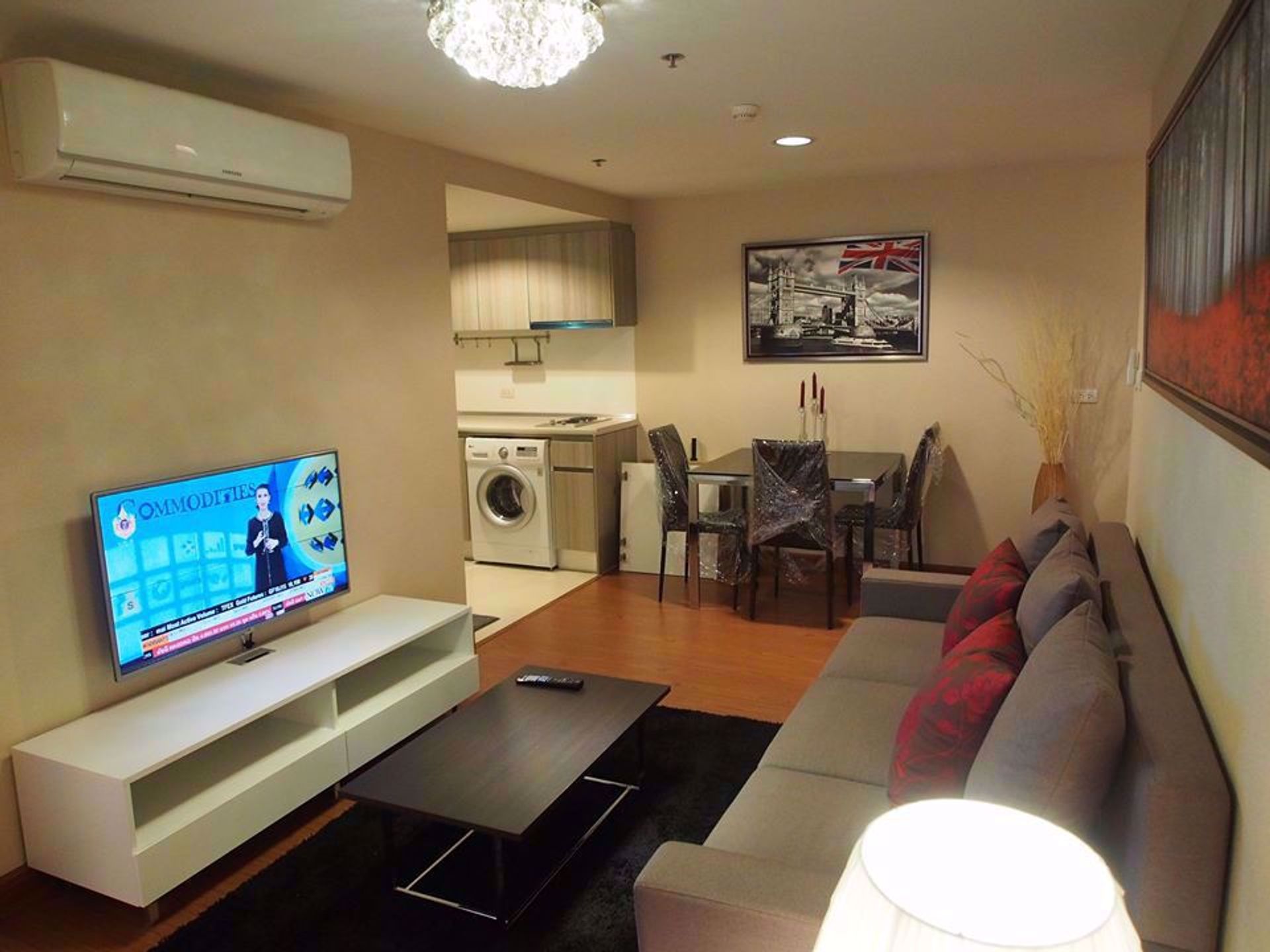 Condominio en Ban Na Song, Krung Thep Maha Nakhon 12214699