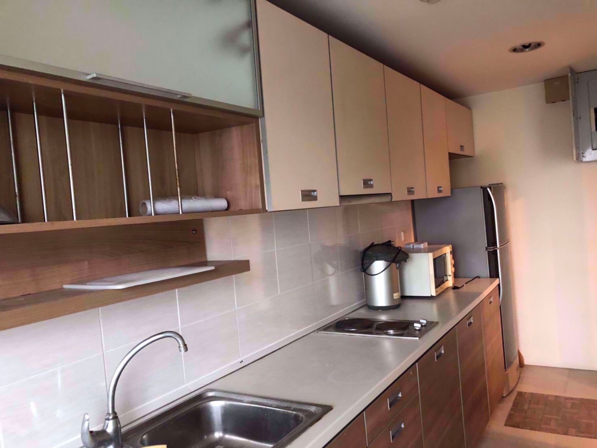 Condominio nel Scendere, Krung Thep Maha Nakhon 12214811