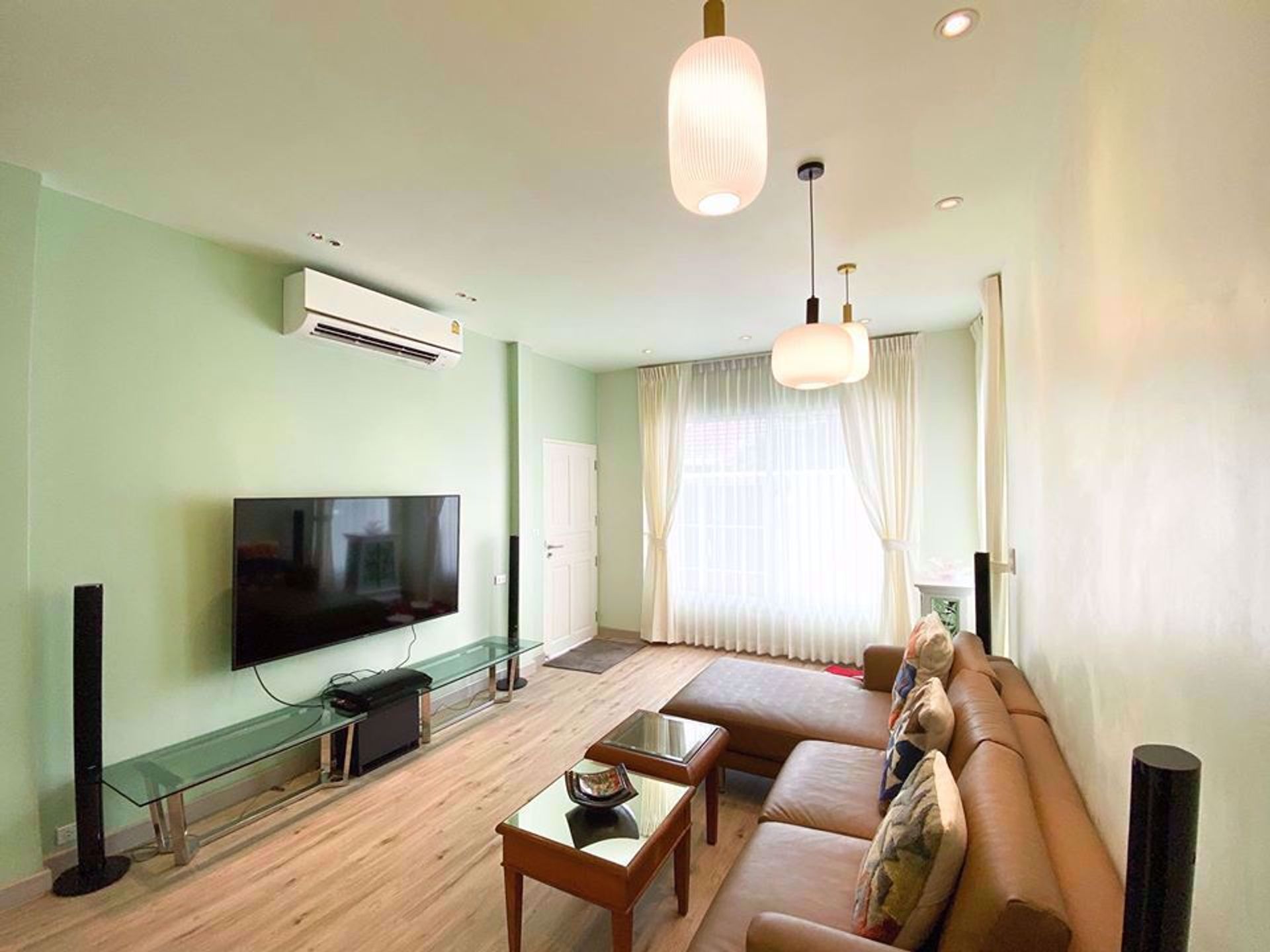 Hus i , Krung Thep Maha Nakhon 12215267