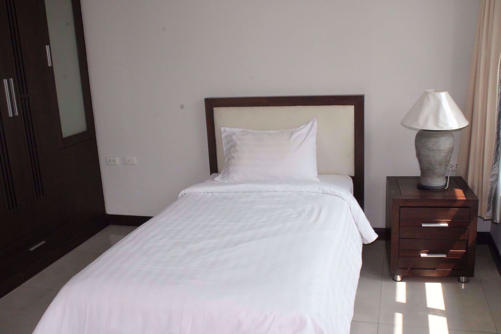 Condominium in , Krung Thep Maha Nakhon 12215278