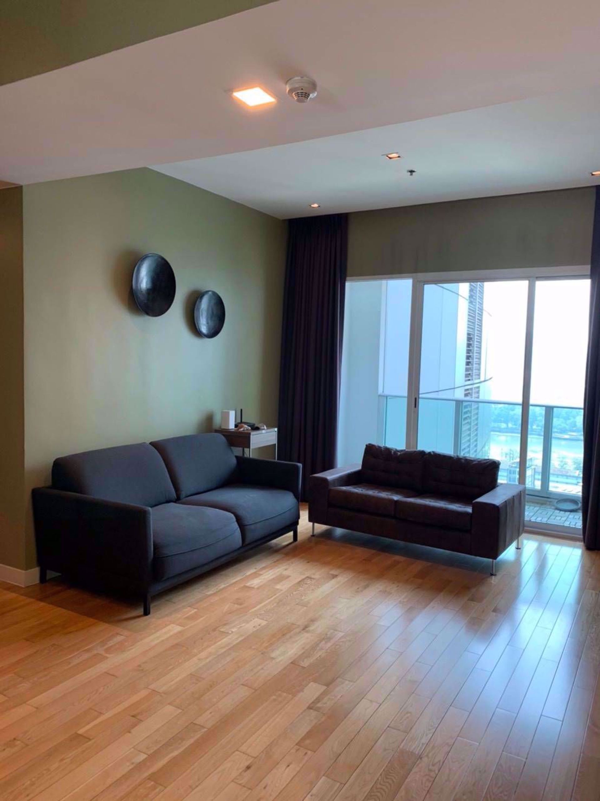 Condominium in Khlong Toei, Krung Thep Maha Nakhon 12215280