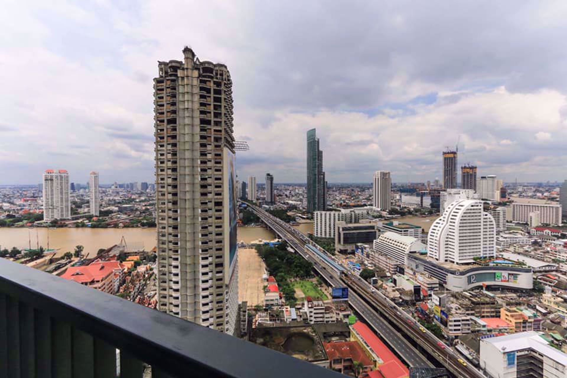 Condominio en , Krung Thep Maha Nakhon 12215348