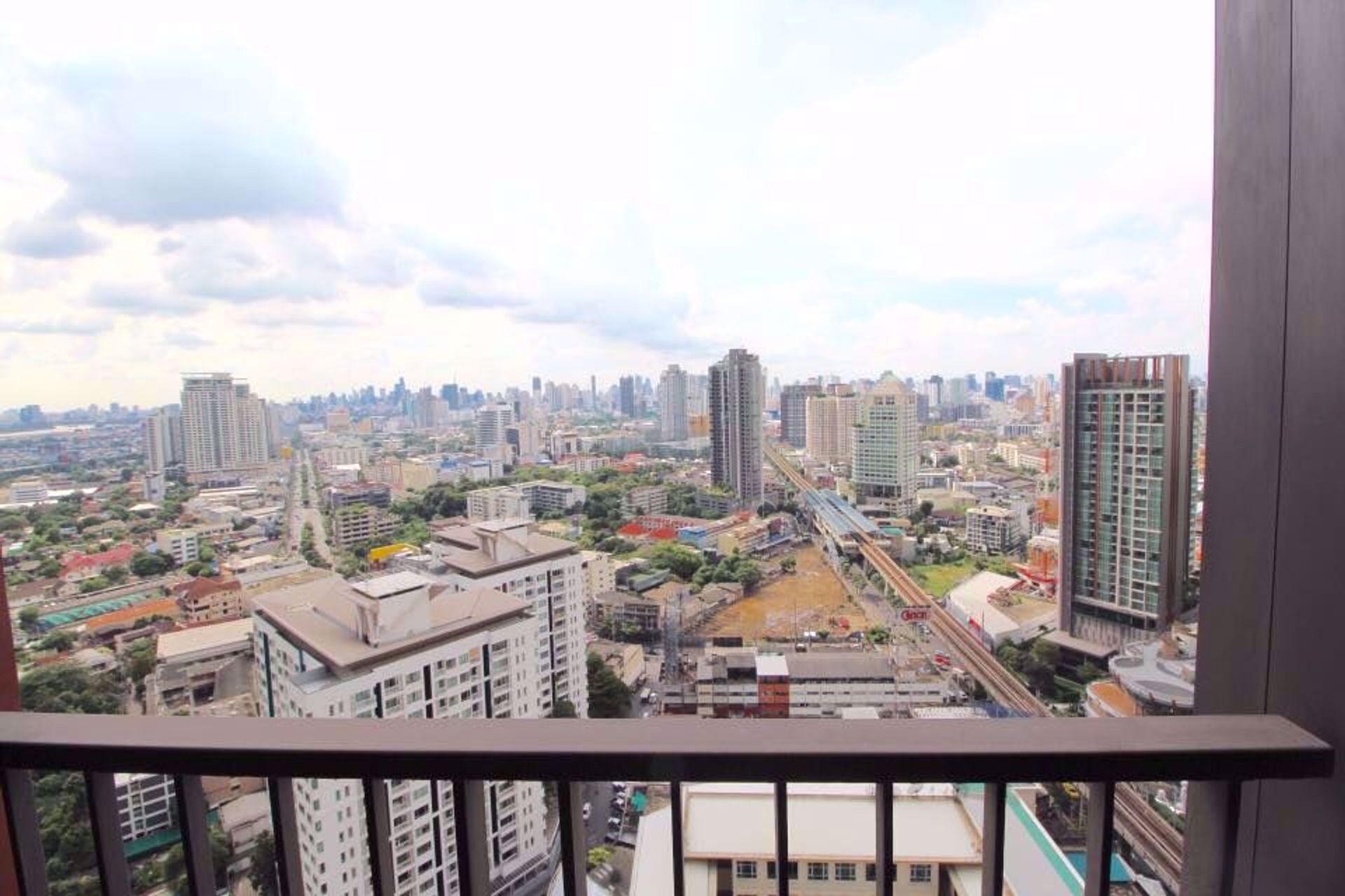 Condominium in , Krung Thep Maha Nakhon 12215358