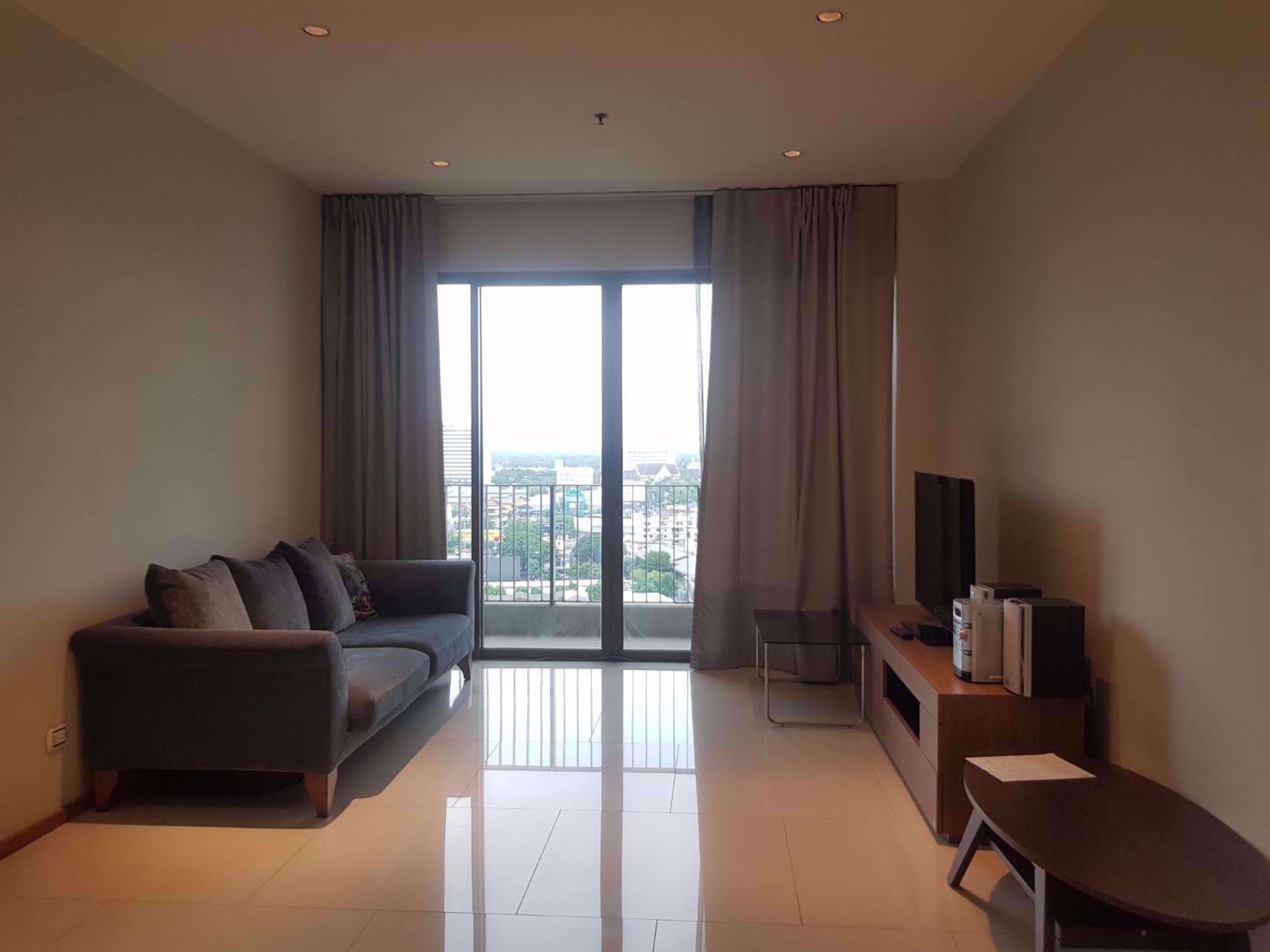 Condominium dans Khlong Toei, Krung Thep Maha Nakhon 12215395