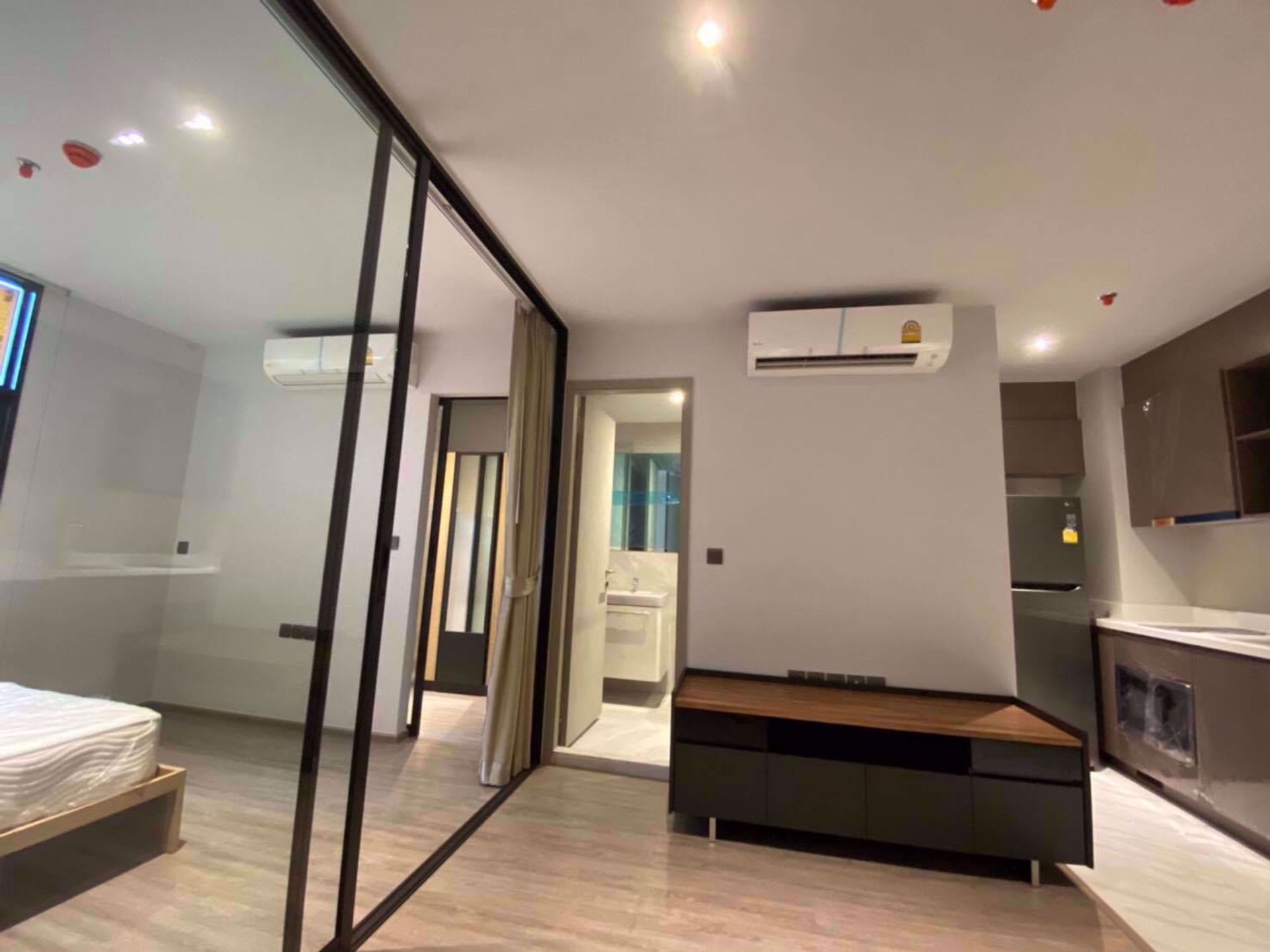 Condominium in Watthana, Krung Thep Maha Nakhon 12215467