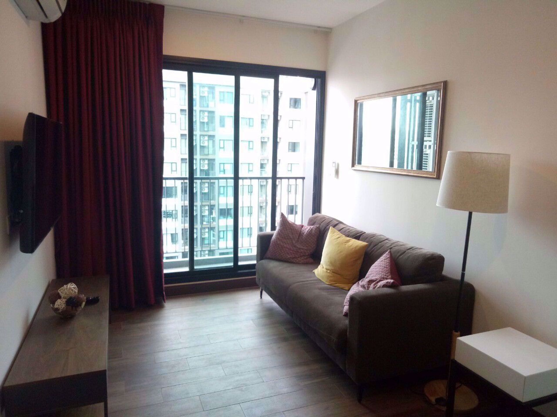 Condominio nel Ban Na canzone, Krung Thep Maha Nakhon 12215519