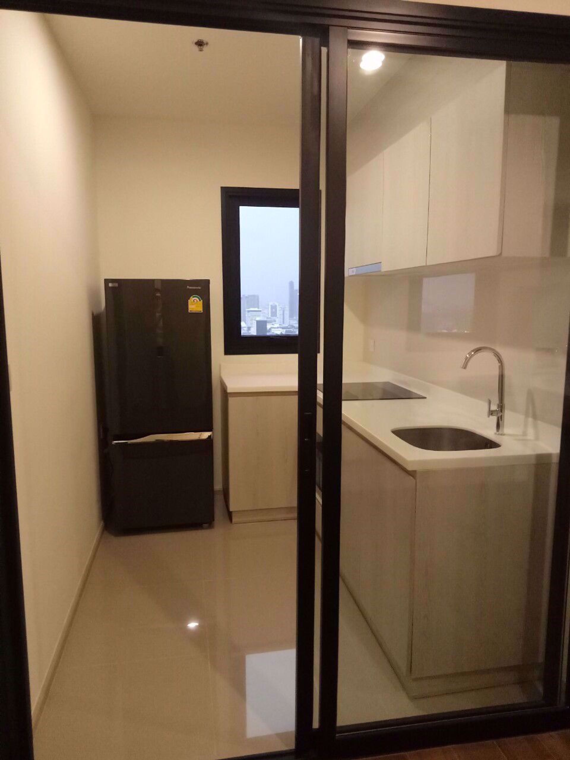 Condominio nel Ban Na canzone, Krung Thep Maha Nakhon 12215519