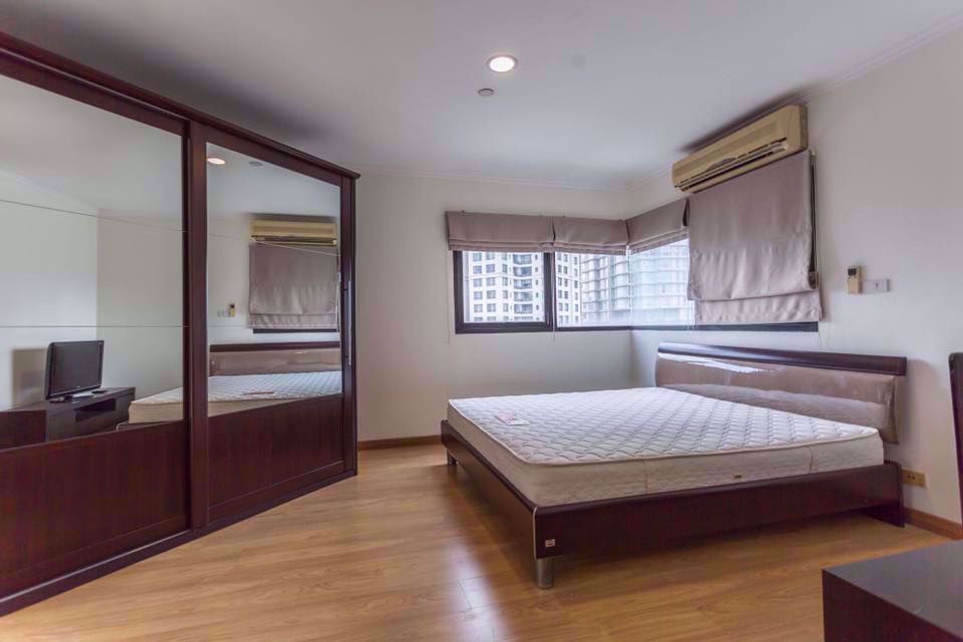 Condominium in , Krung Thep Maha Nakhon 12215617