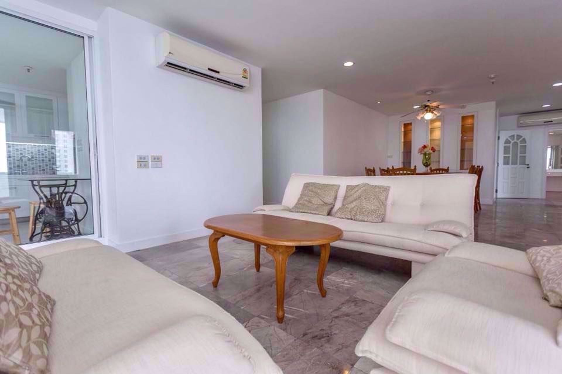 Condominium dans Watthana, Krung Thep Maha Nakhon 12215827