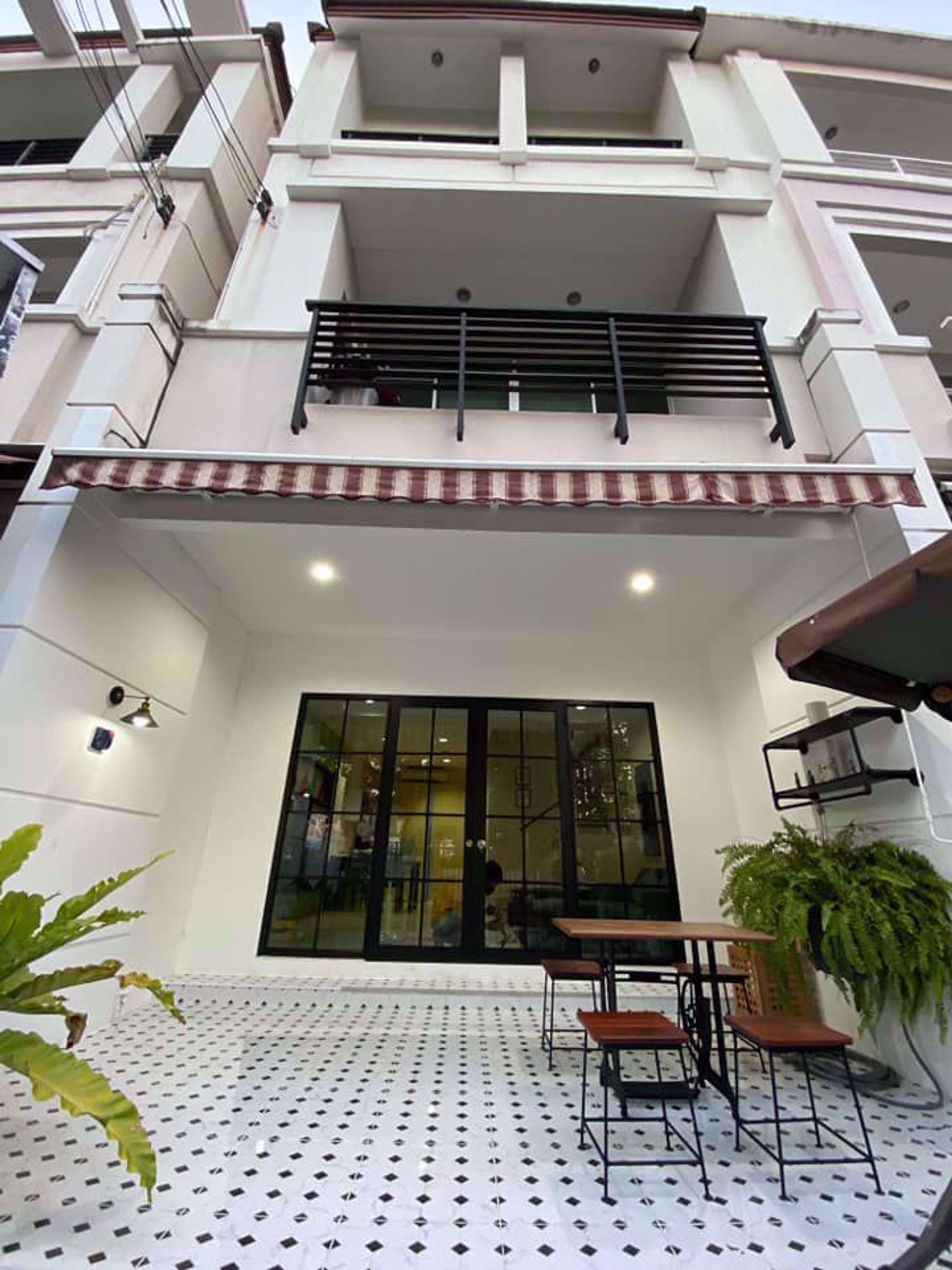 Haus im Tambon Sam Rong Nua, Chang Wat Samut Prakan 12215881