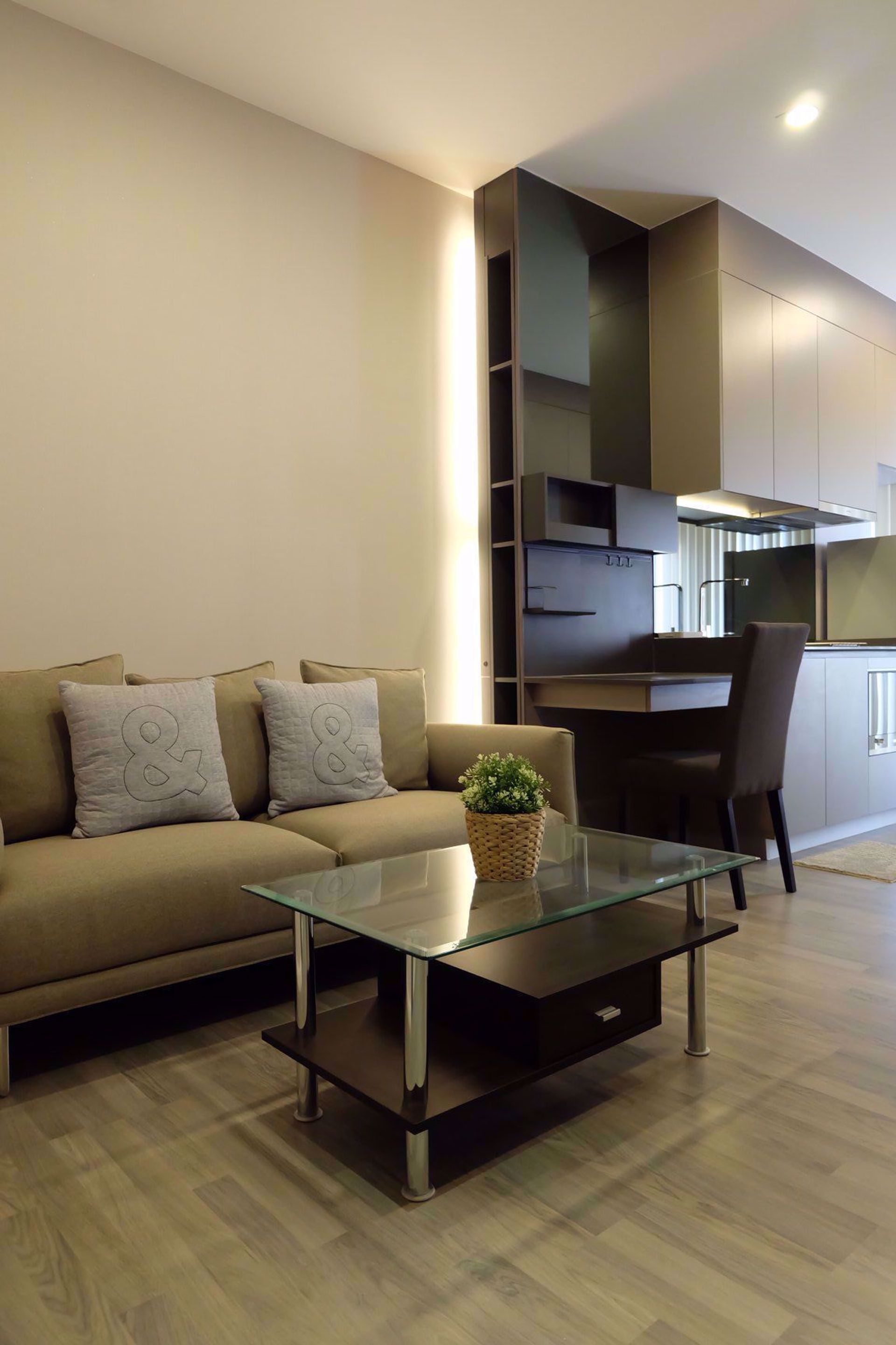 Condominio nel Phra Khanong, Krung Thep Maha Nakhon 12215894