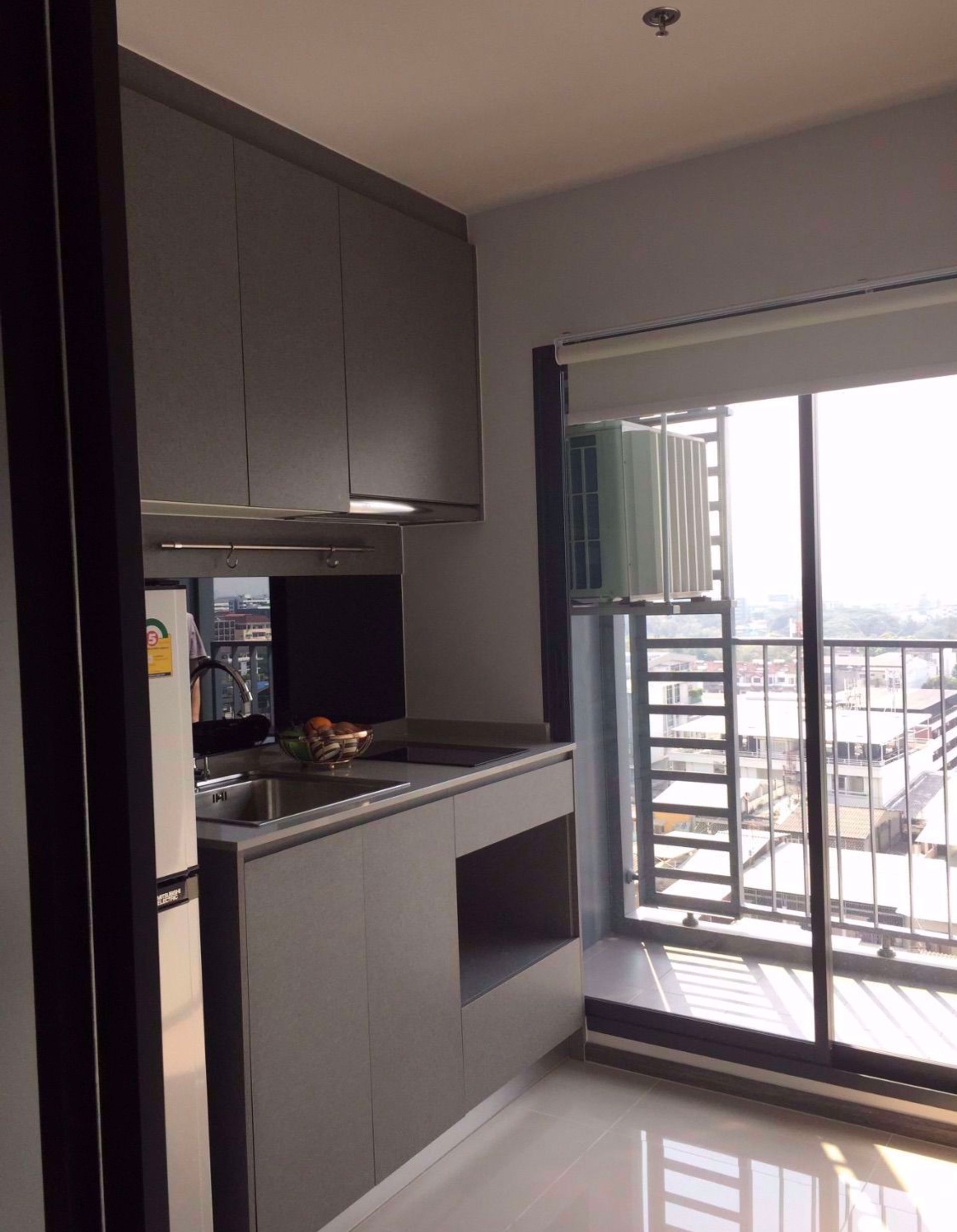 Condominium in Phra Khanong, Krung Thep Maha Nakhon 12215952