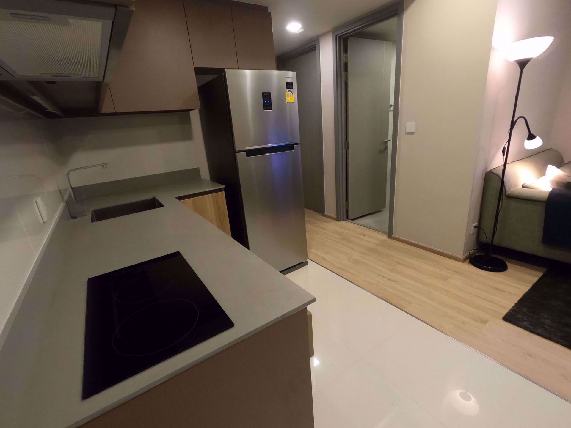 Condominium in , Krung Thep Maha Nakhon 12216014