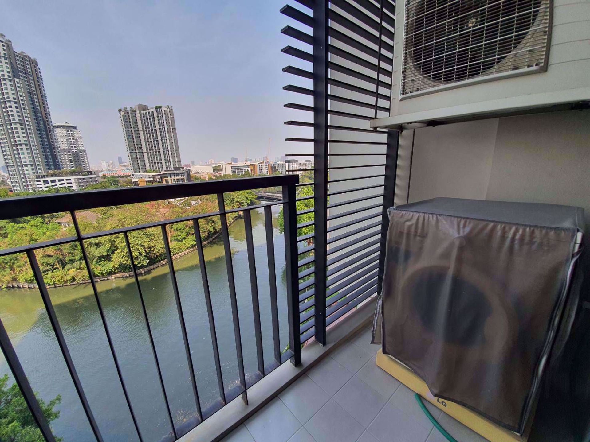 Condominium in , Krung Thep Maha Nakhon 12216052