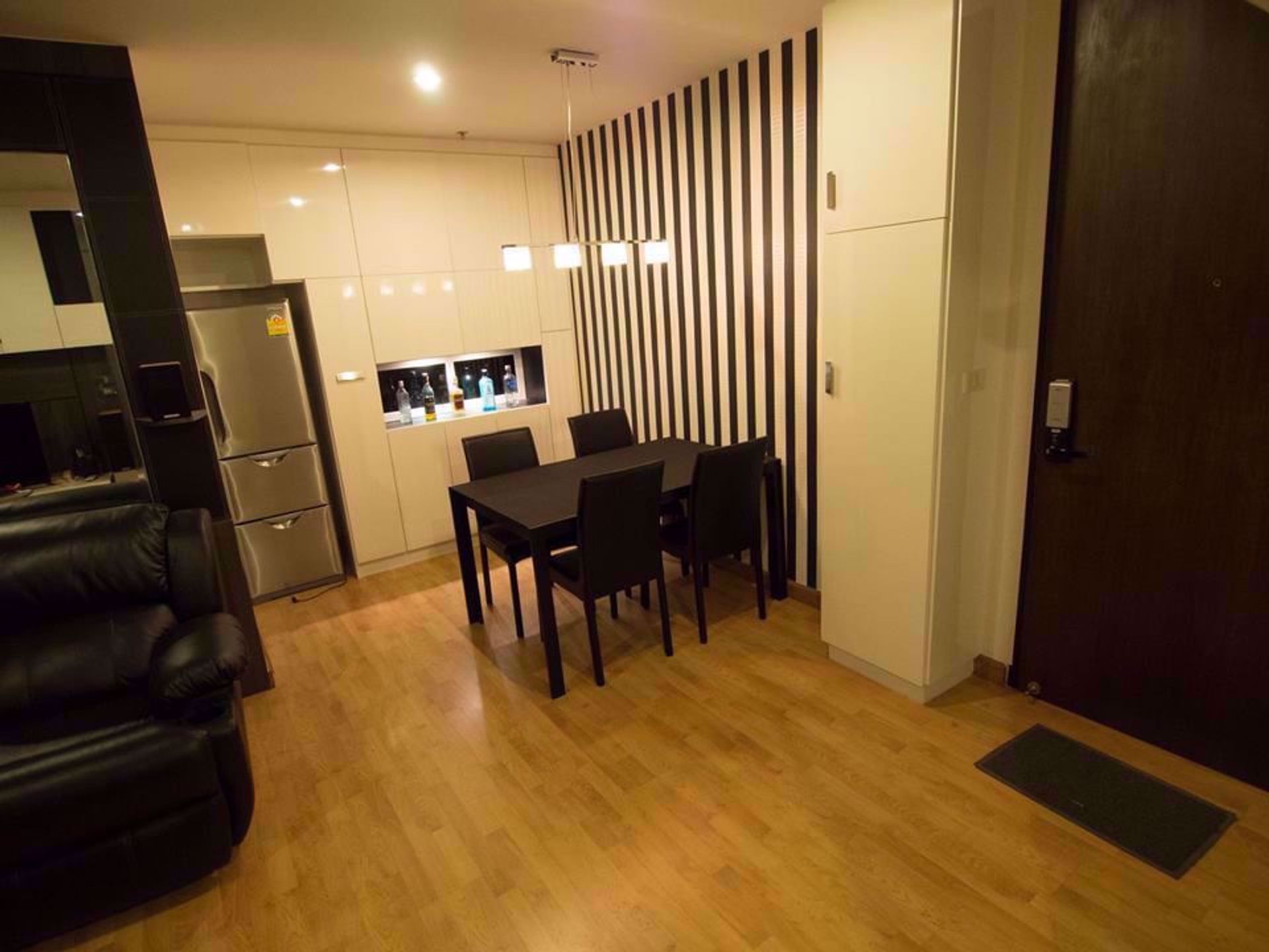 Condominium in Bangkok Yai, Krung Thep Maha Nakhon 12216117