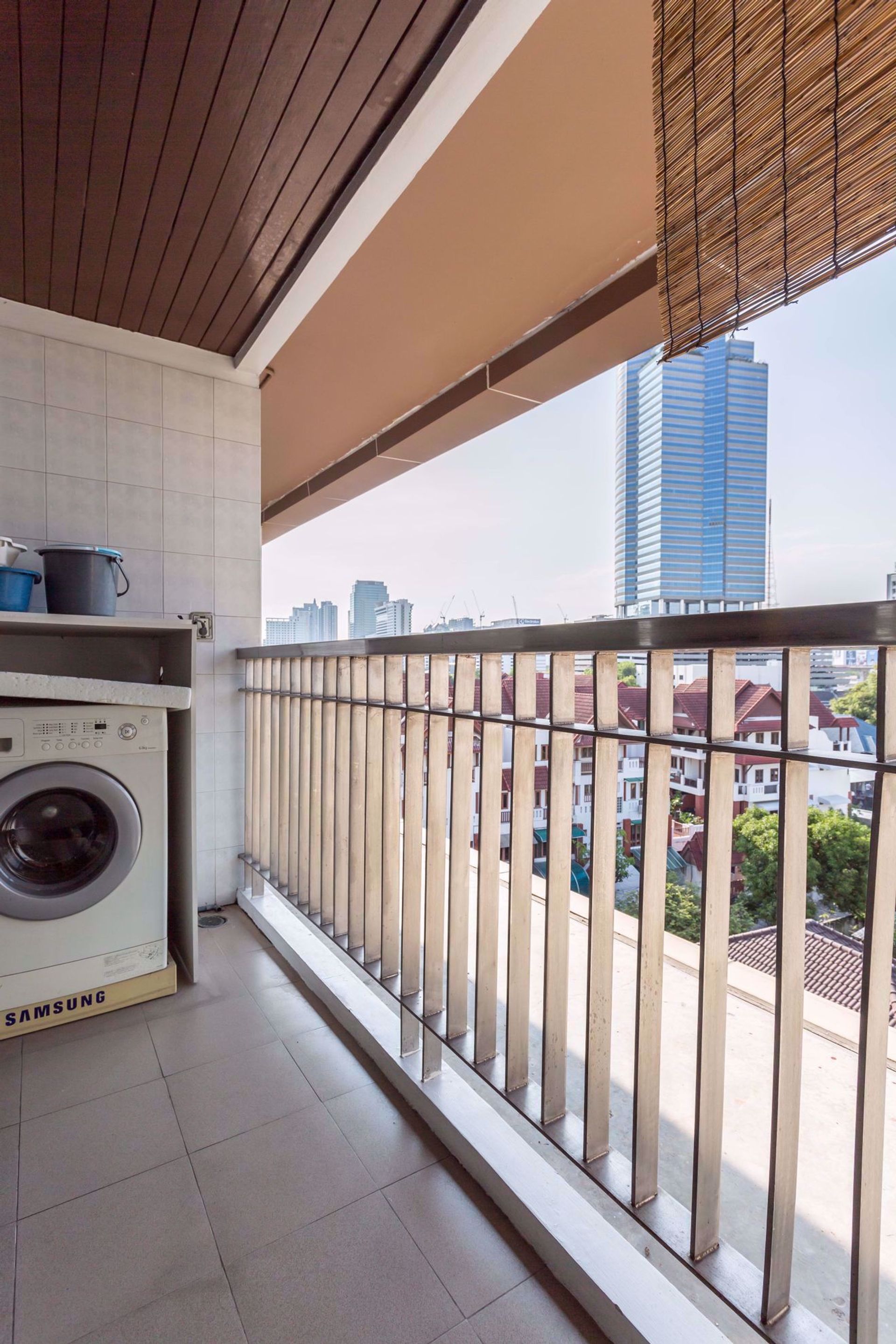 Condominium in , Krung Thep Maha Nakhon 12216154