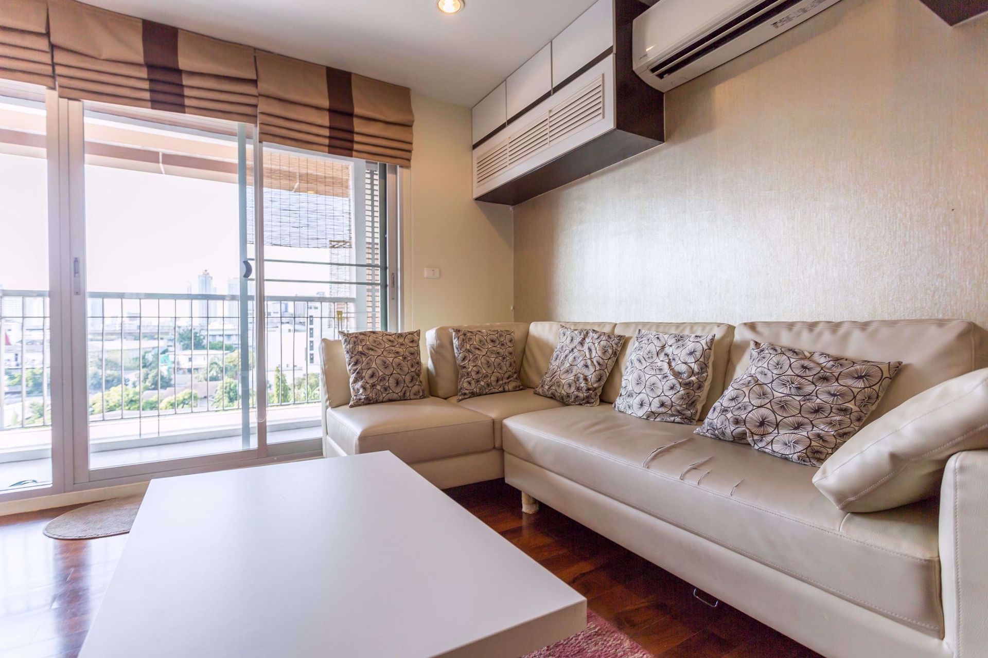 Condominium in , Krung Thep Maha Nakhon 12216154