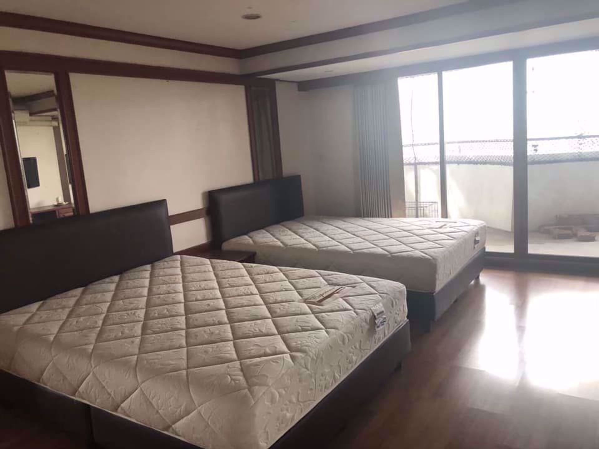 Condominio nel Muban Uea-Suk, Krung Thep Maha Nakhon 12216242