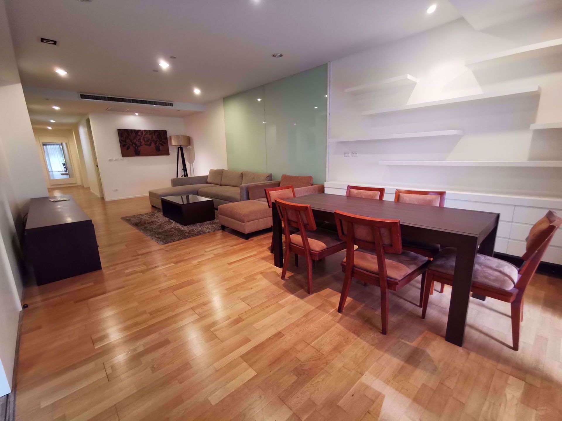 Condominium in Ban Na Song, Krung Thep Maha Nakhon 12216271