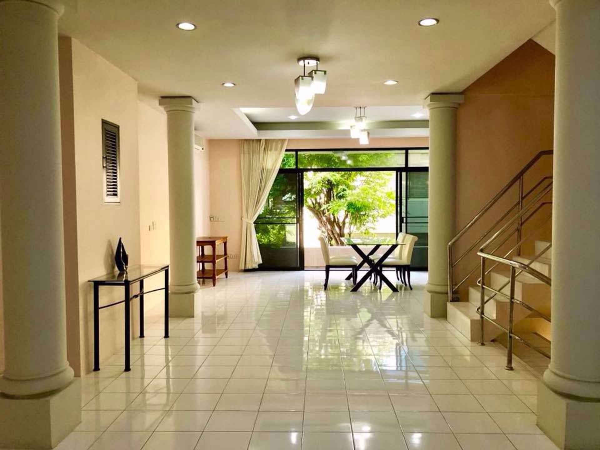 Huis in Ban Na Lied, Krung Thep Maha Nakhon 12216335