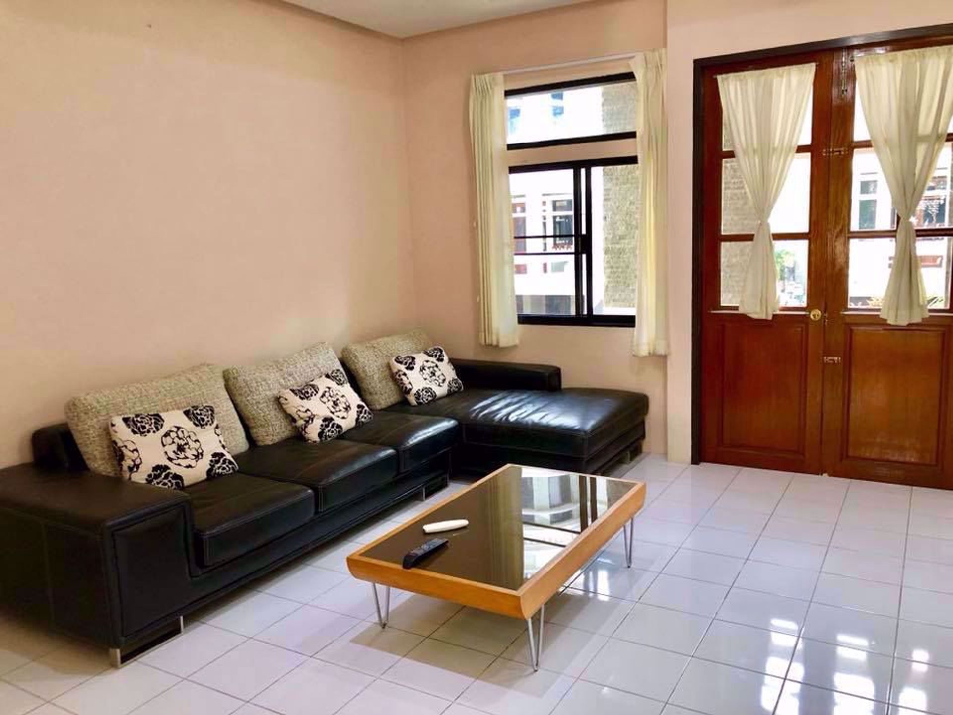 Huis in Ban Na Lied, Krung Thep Maha Nakhon 12216335