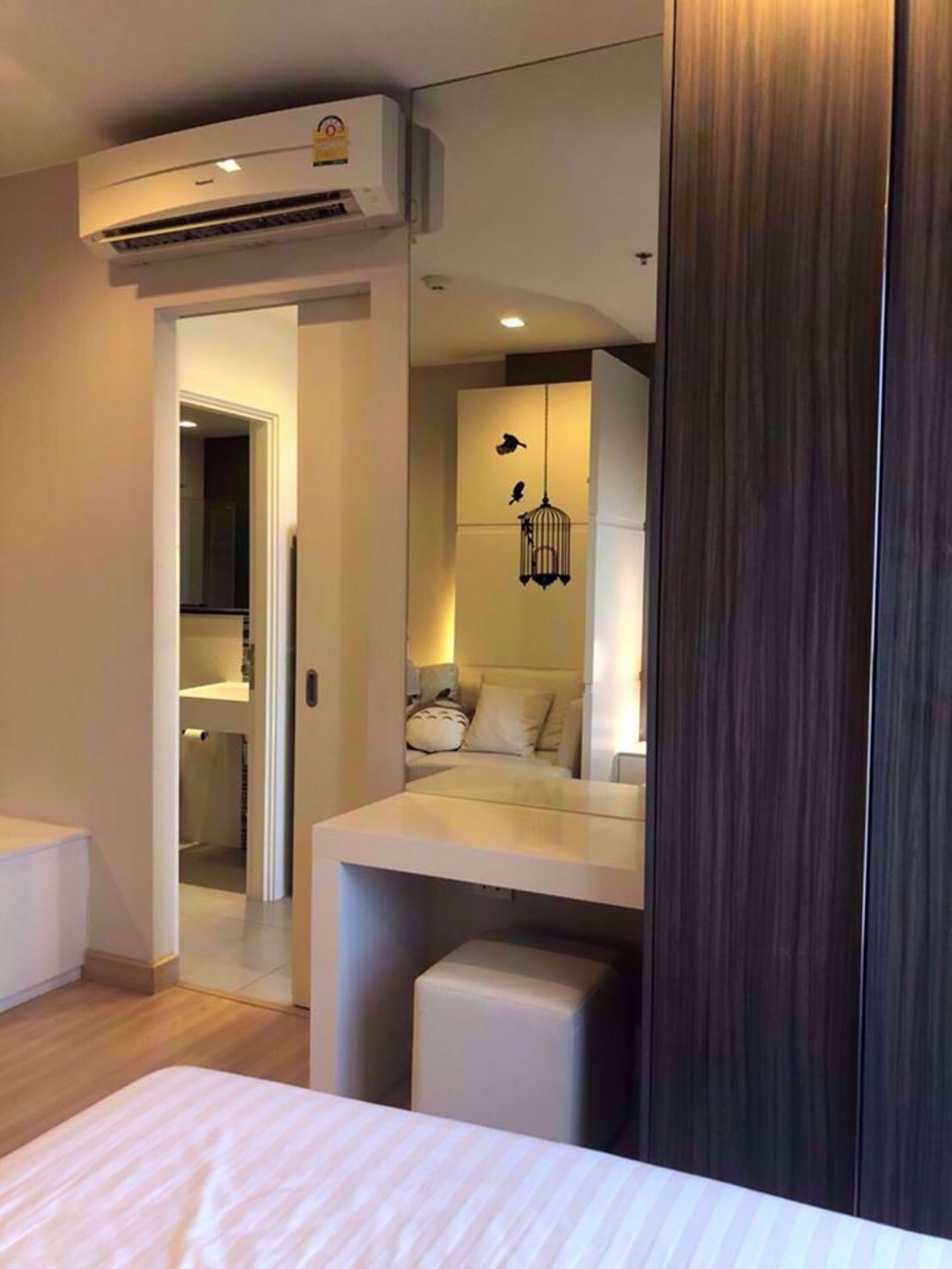 Condominium in , Krung Thep Maha Nakhon 12216409