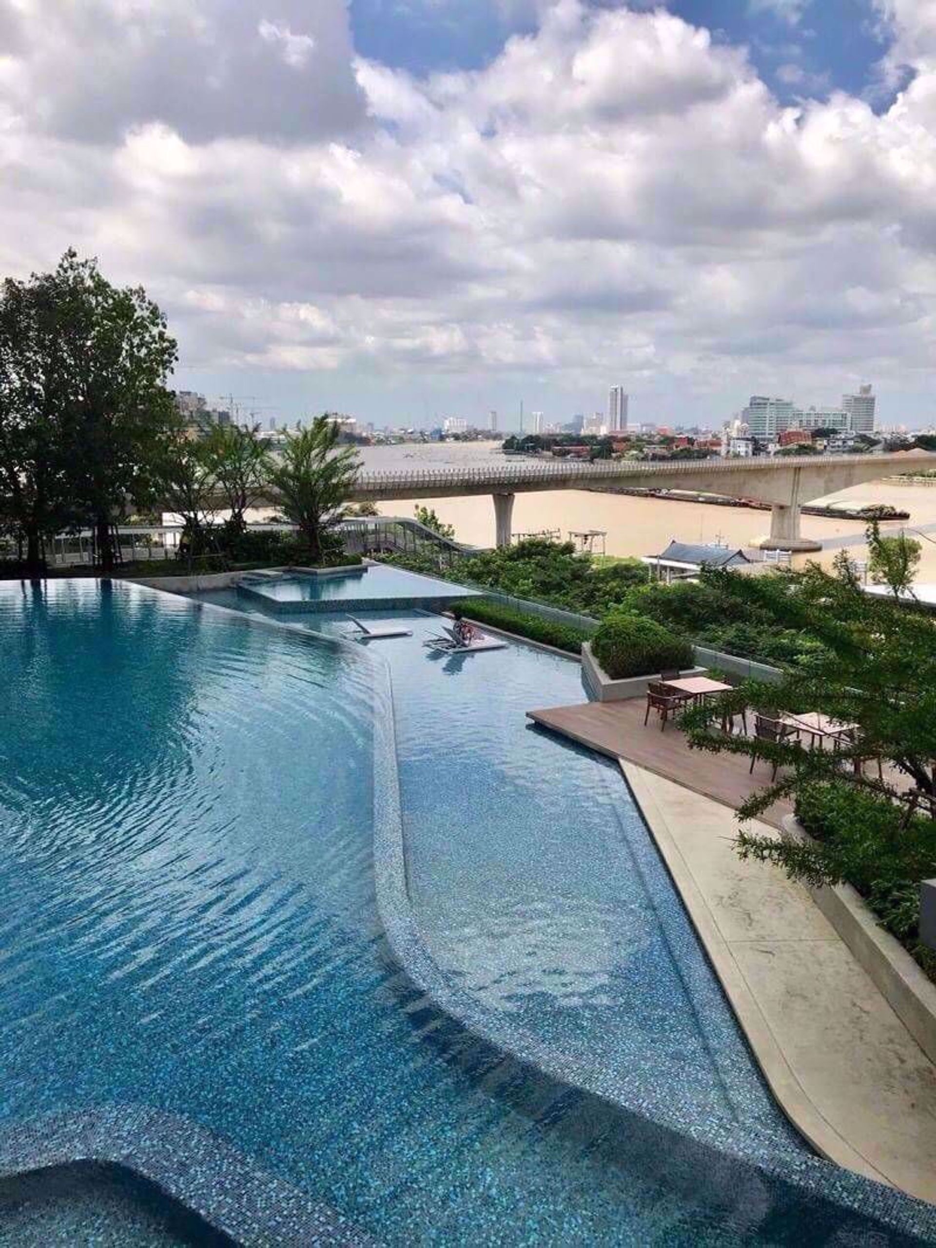 Condominium in , Krung Thep Maha Nakhon 12216422