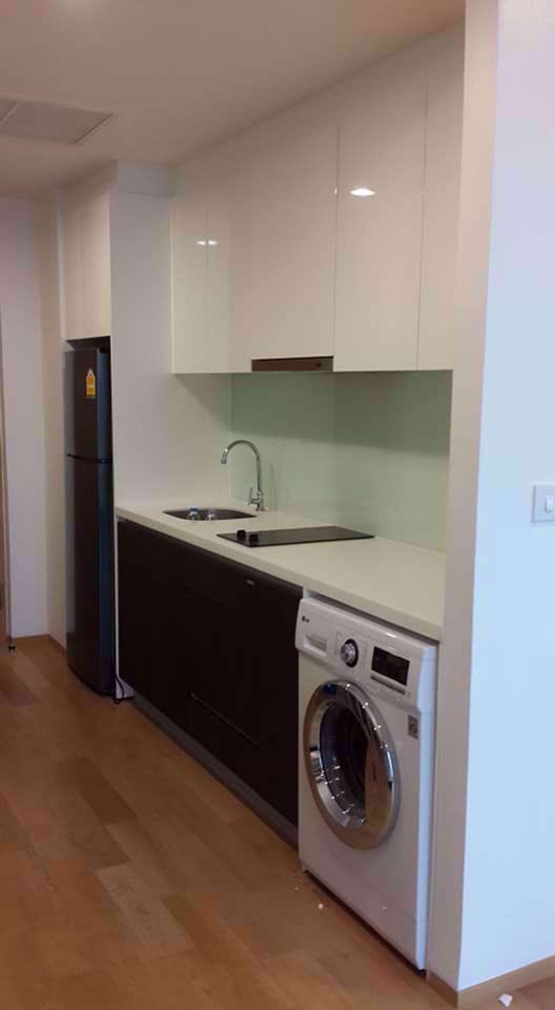 Condominio nel Yan Nawa, Krung Thep Maha Nakhon 12216431