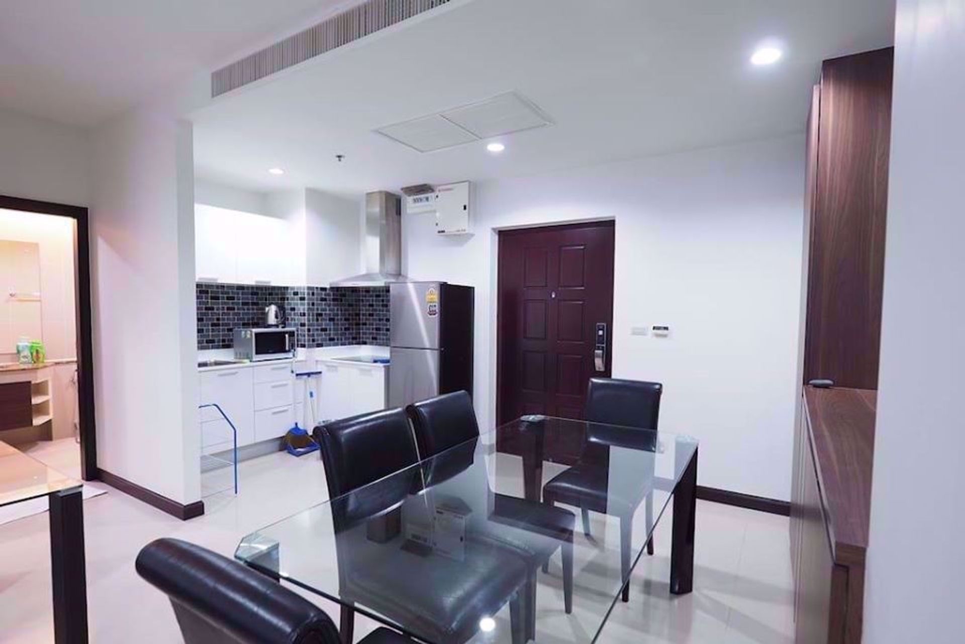 Condominio en Ban Na Song, Krung Thep Maha Nakhon 12216525