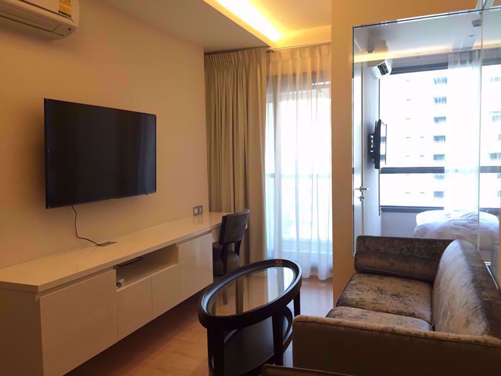 Condominium in Watthana, Krung Thep Maha Nakhon 12216568