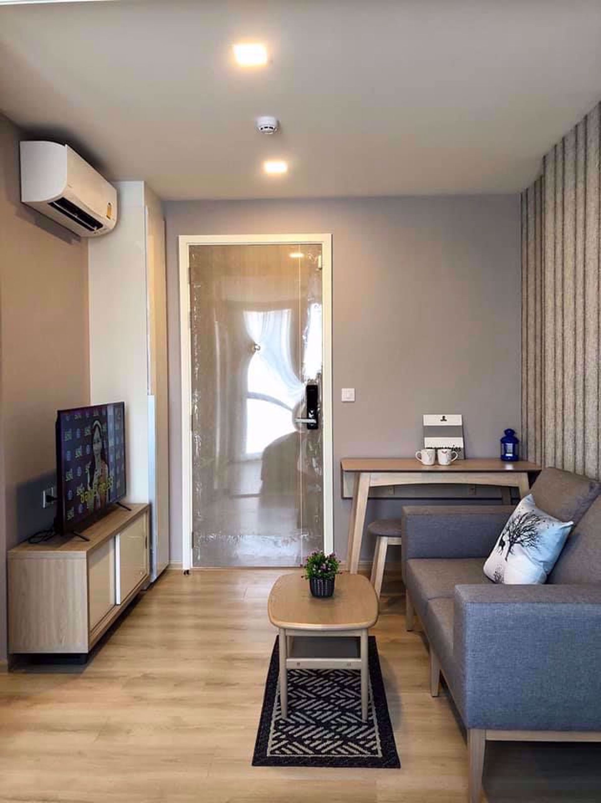 Condominium in Phra Khanong, Krung Thep Maha Nakhon 12216588