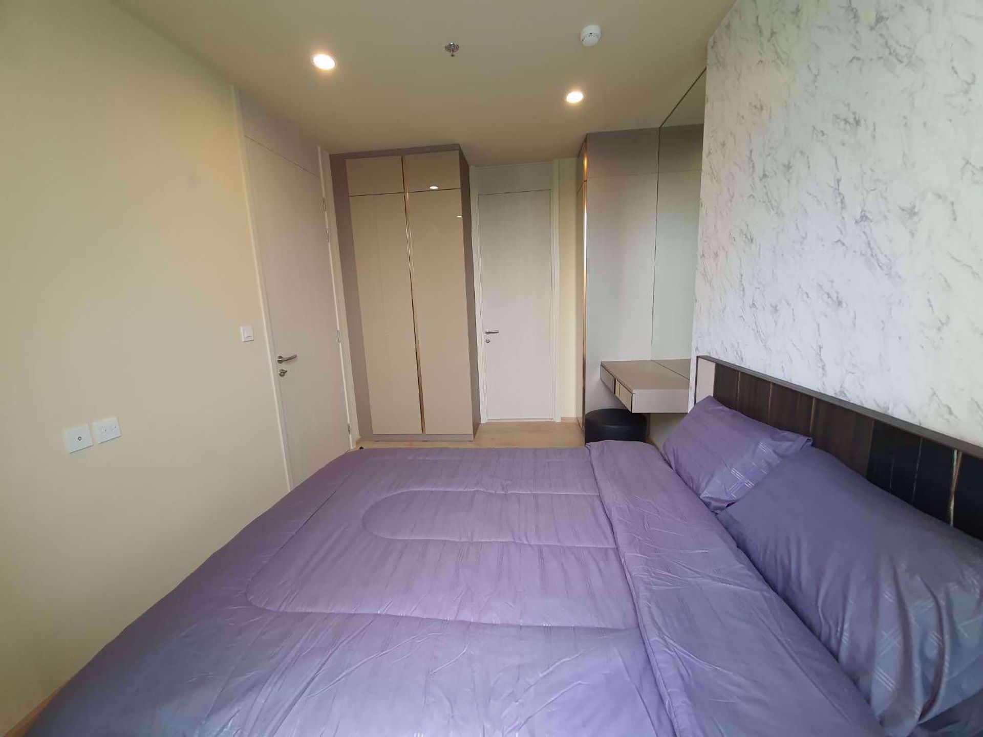 Condominium in , Krung Thep Maha Nakhon 12216612