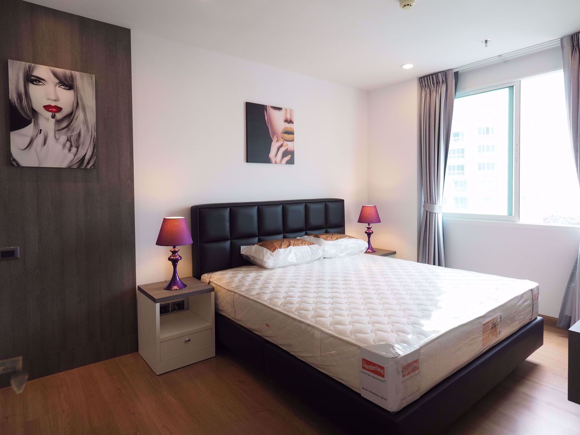 Condominium in Huai Khwang, Krung Thep Maha Nakhon 12216796