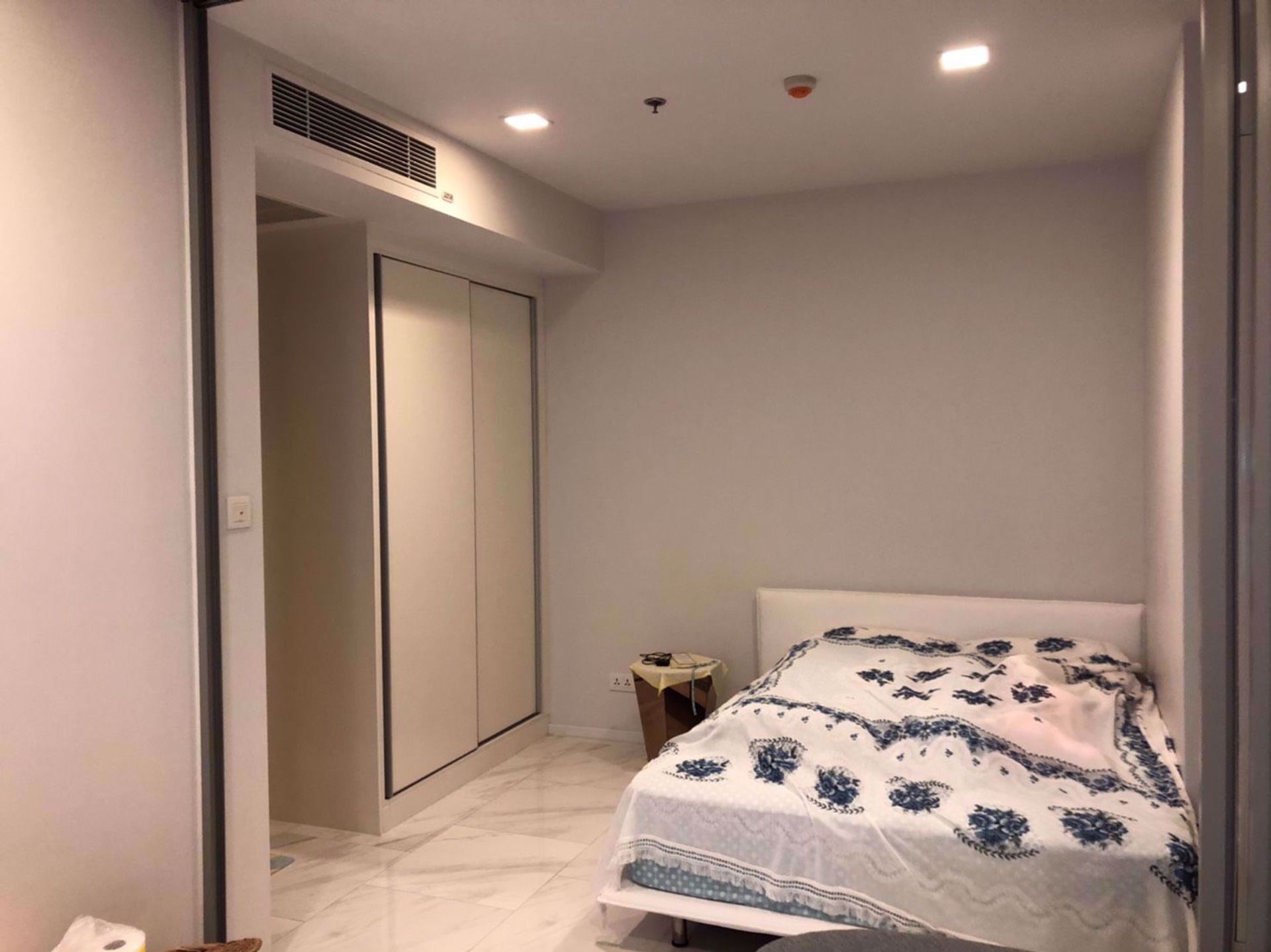 Condominium in Ban Na Song, Krung Thep Maha Nakhon 12216810