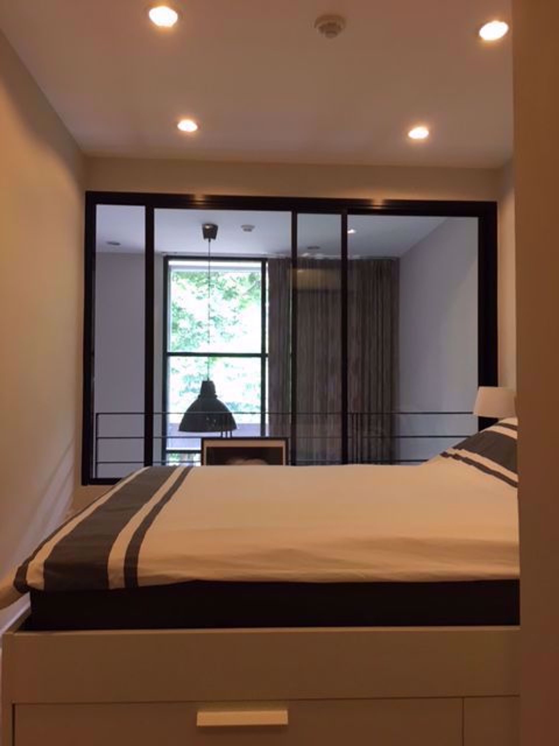 Condominium dans Huai Khwang, Krung Thep Maha Nakhon 12216944