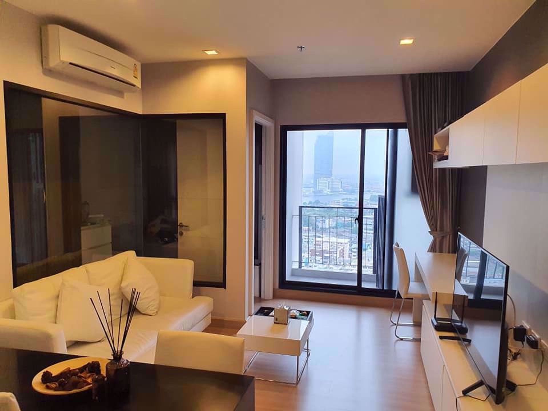 Condominium dans Descendre, Krung Thep Maha Nakhon 12216997