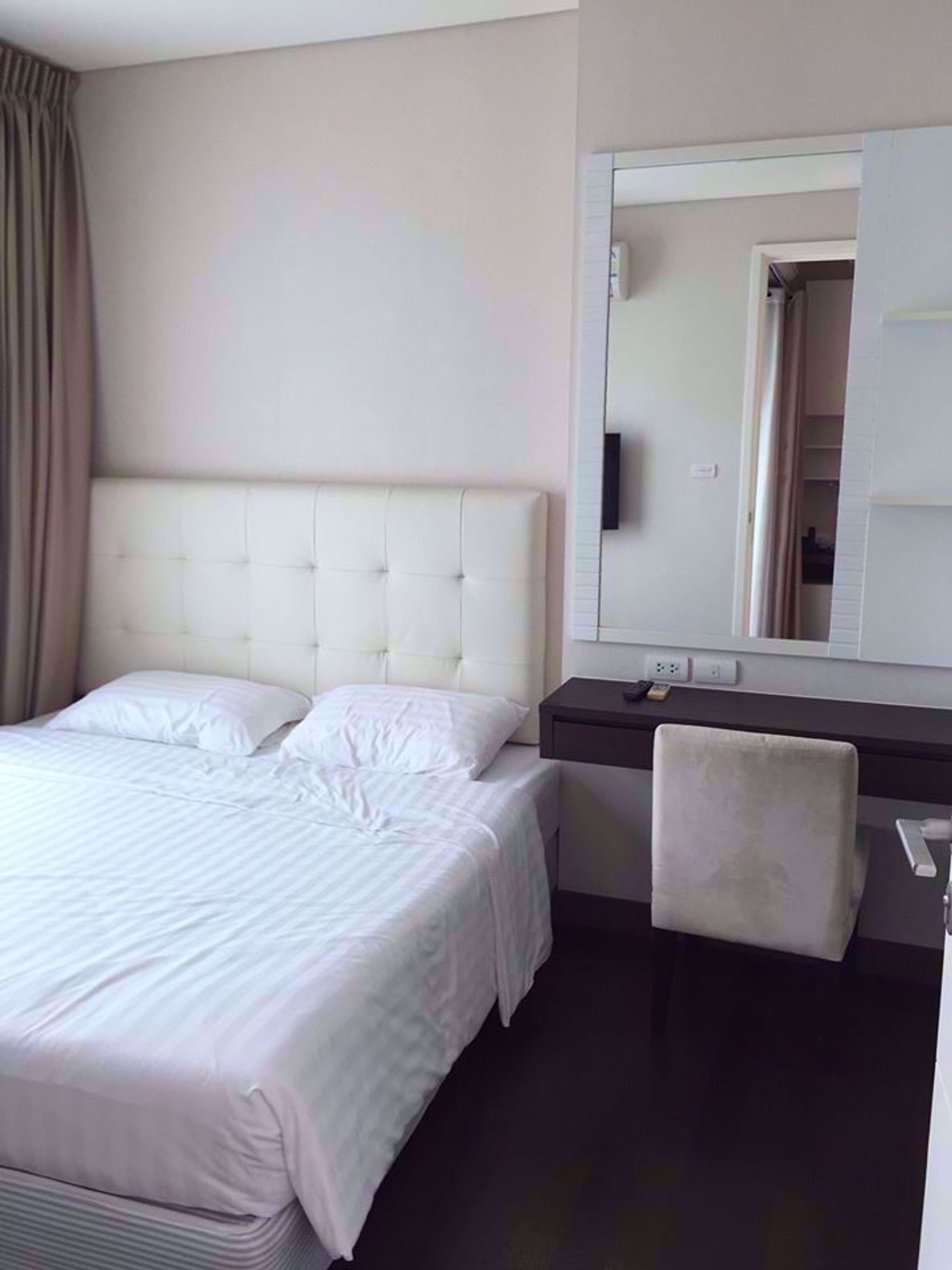 Condominium in Watthana, Krung Thep Maha Nakhon 12217169