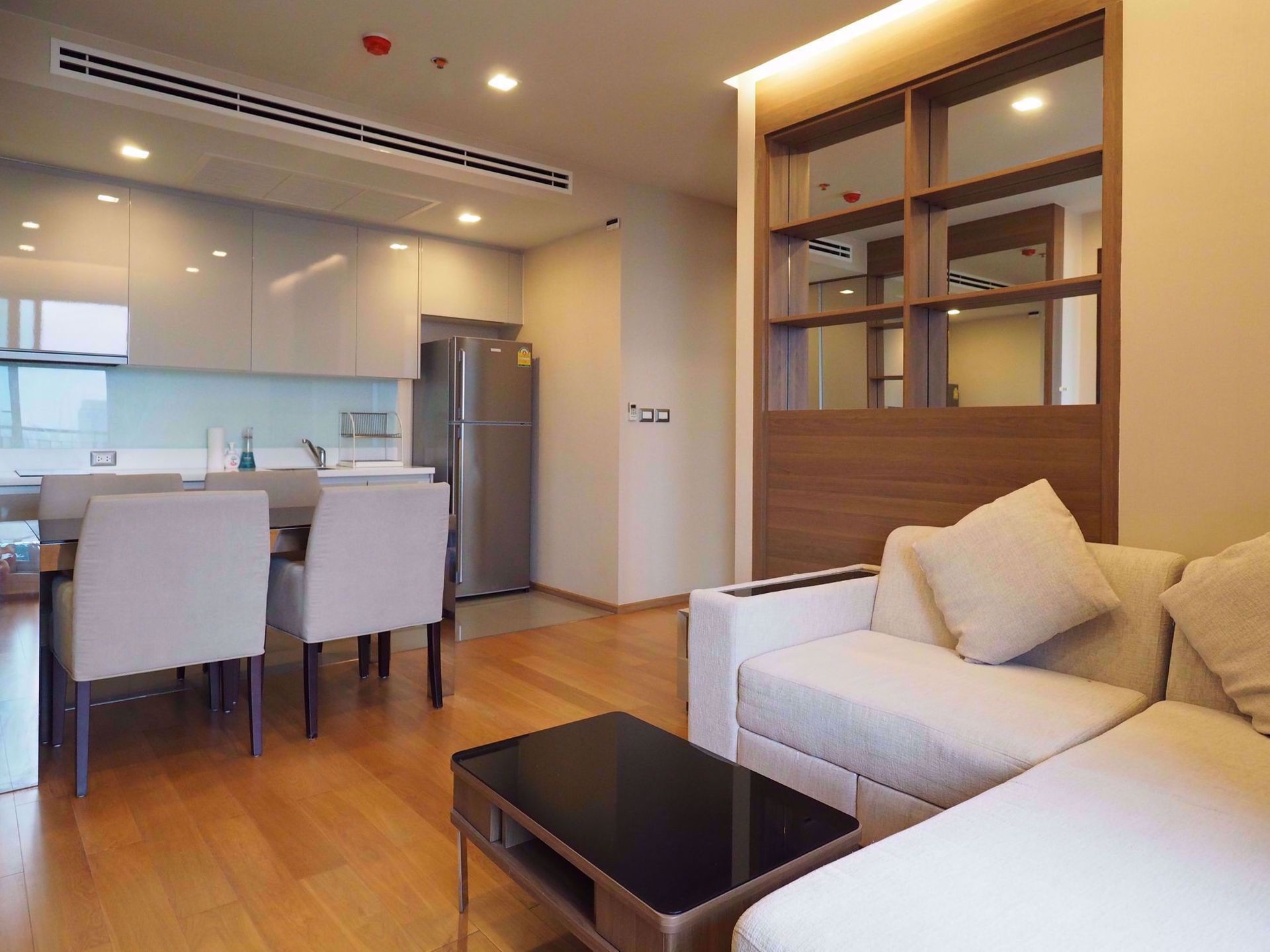 Condominium in Ban Na Song, Krung Thep Maha Nakhon 12217271