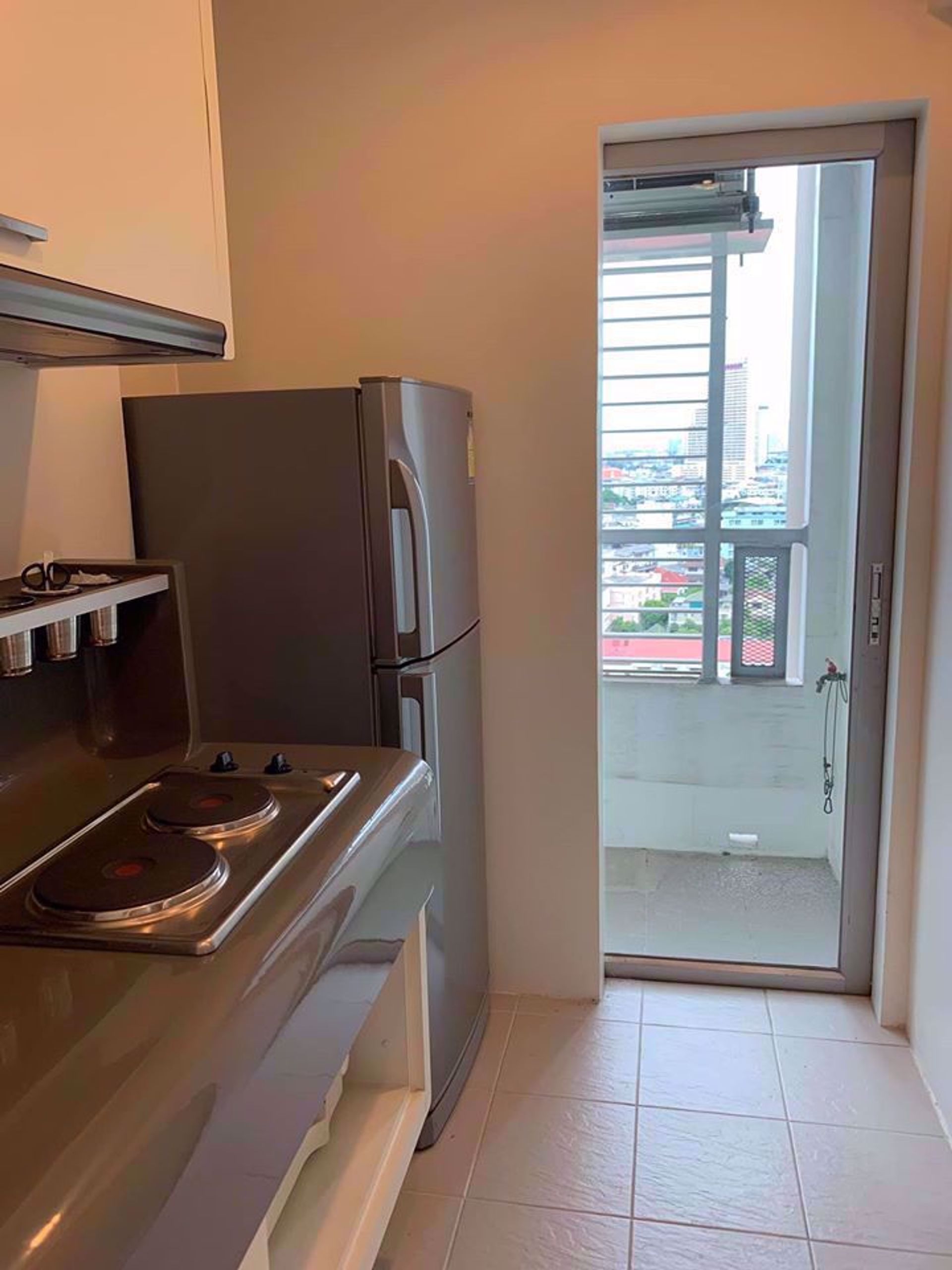 Condominium in , Krung Thep Maha Nakhon 12217289