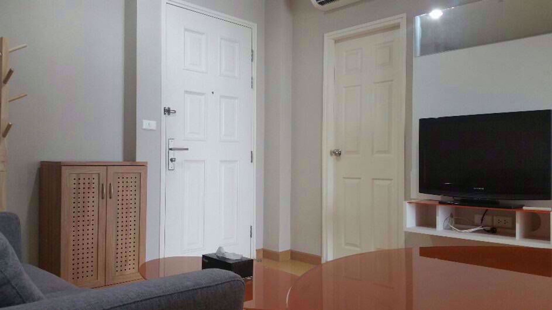 Condominium in Watthana, Krung Thep Maha Nakhon 12217329