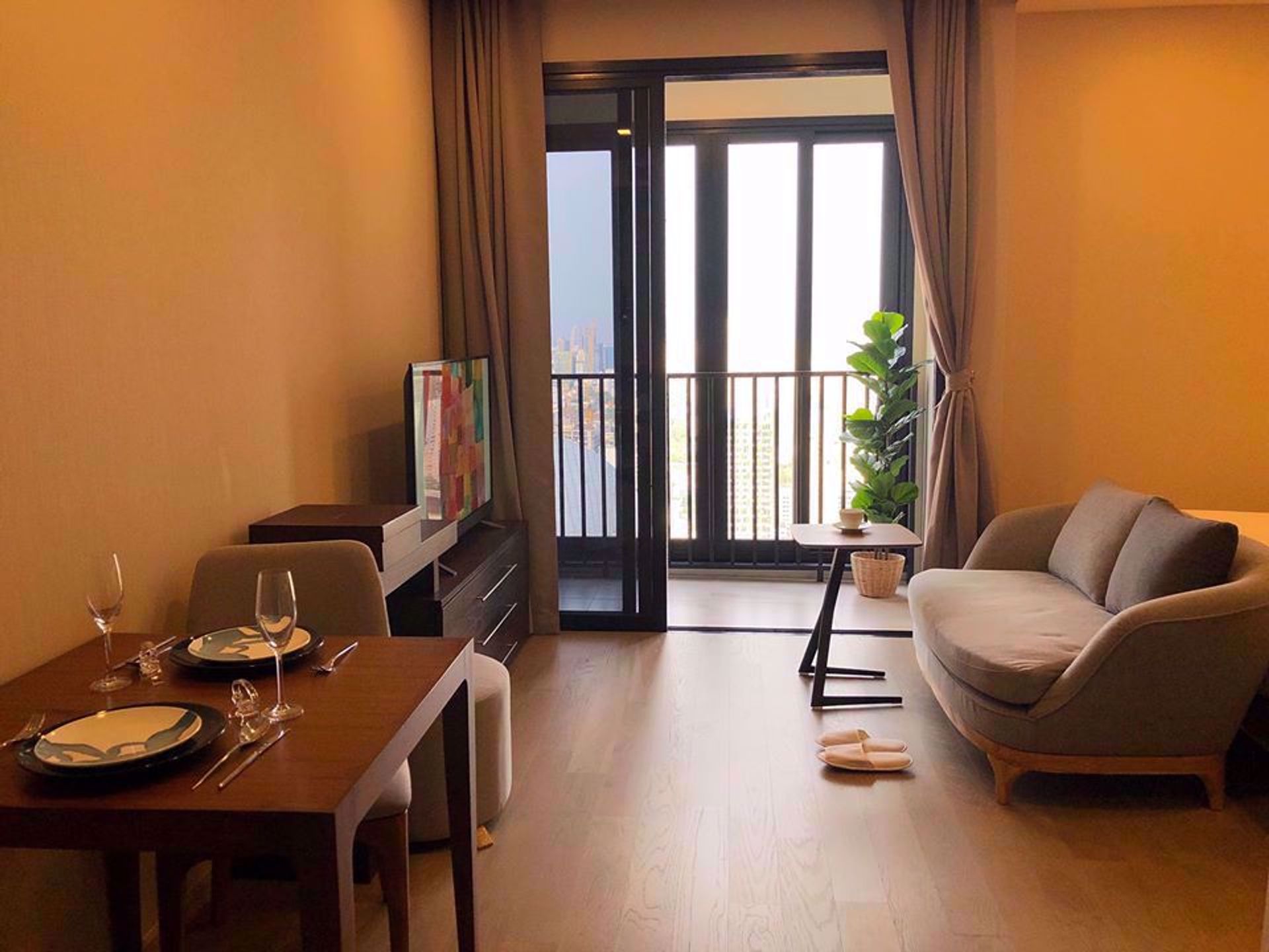 Condominium in Khlong Toei, Krung Thep Maha Nakhon 12217353